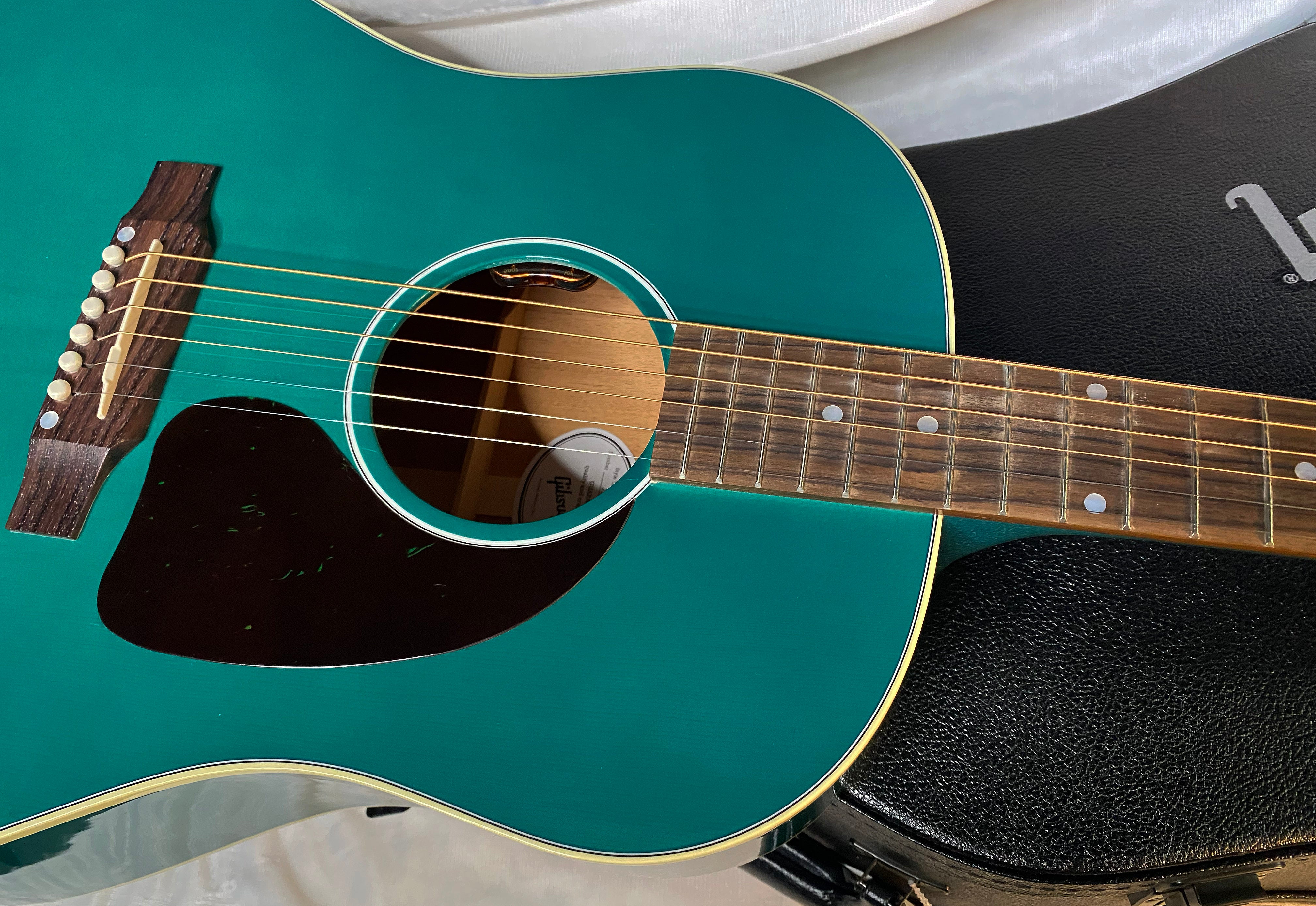 NEW! Gibson J-45 Standard Acoustic Electric Guitar - Translucent Teal - Authorized Dealer - 4.7lbs - G05731