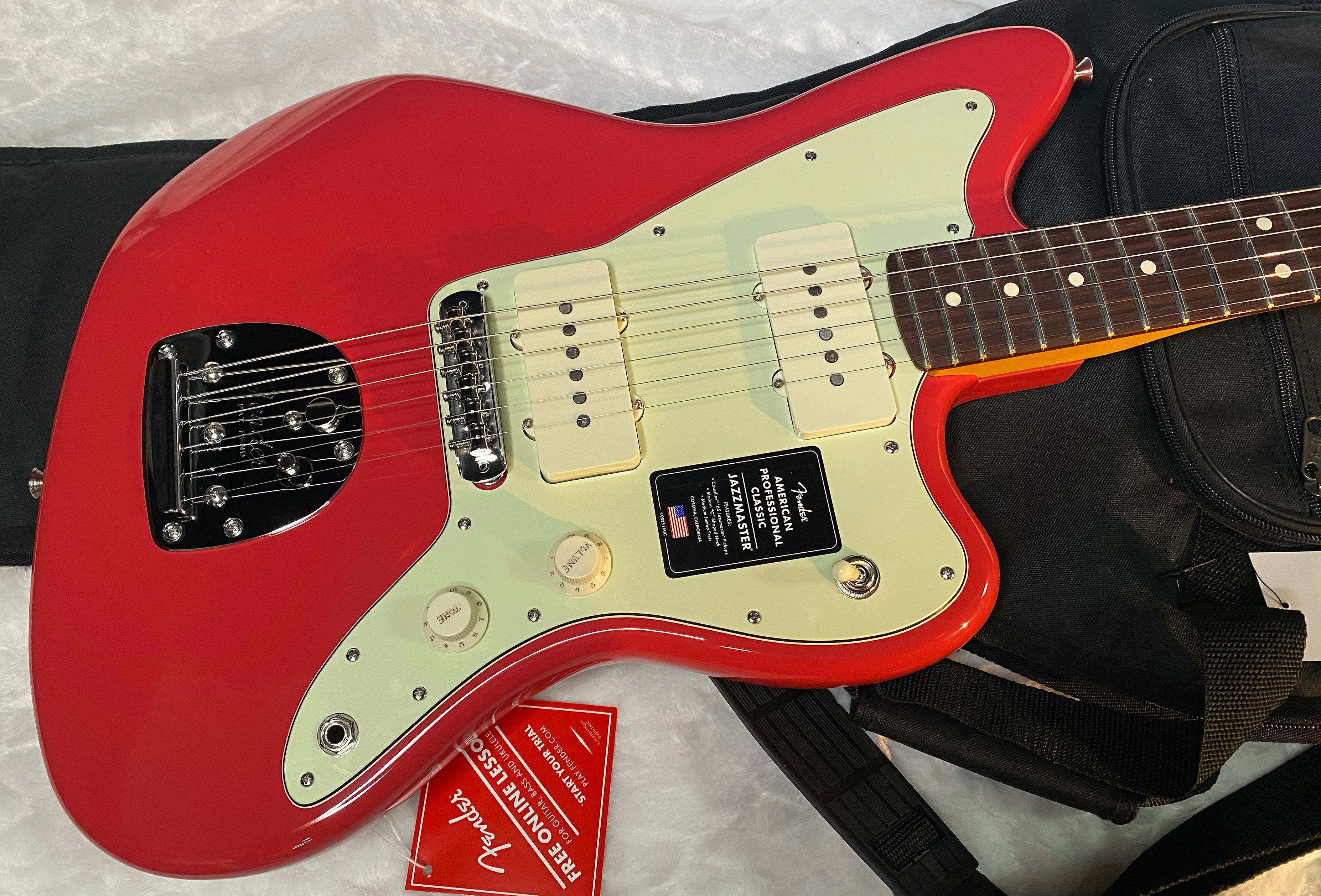 NEW! Fender American Professional Classic Jazzmaster - Faded Dakota Red - Authorized Dealer - G06528