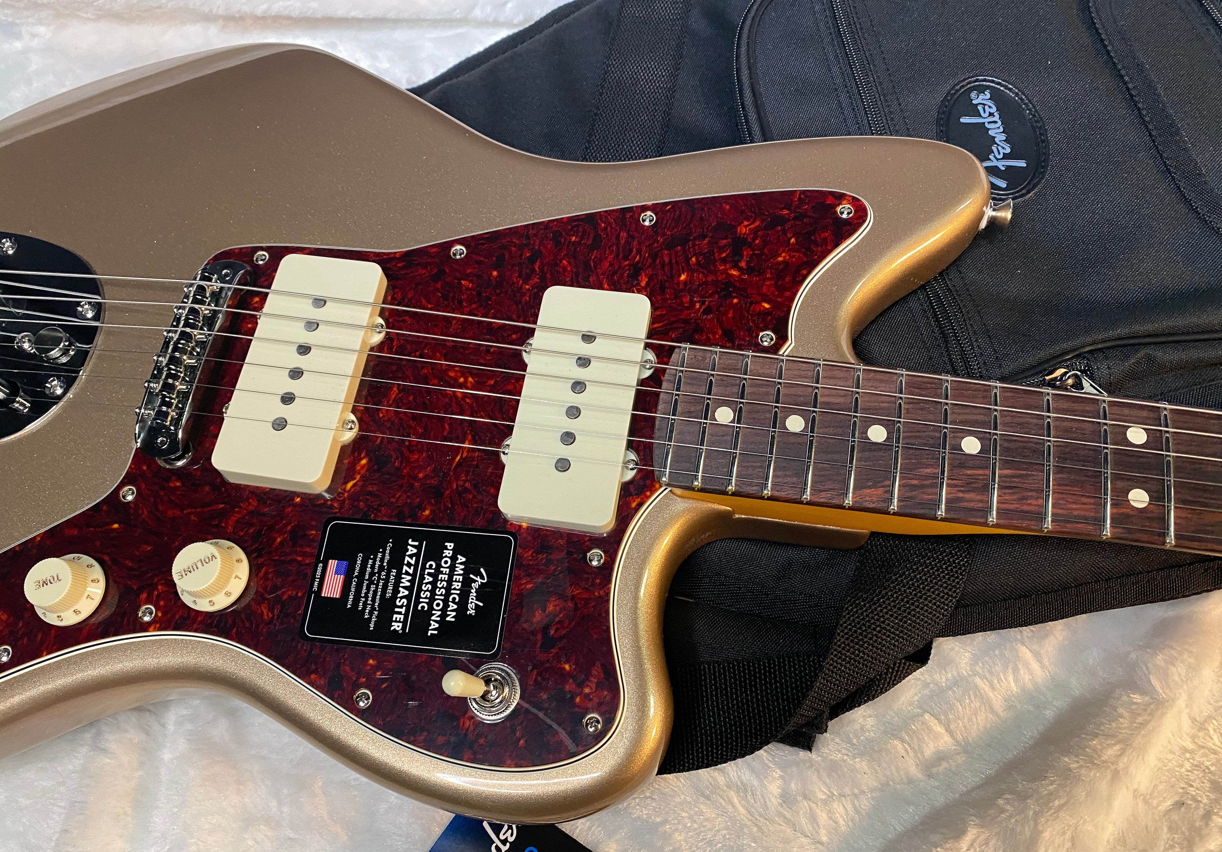 NEW! Fender American Professional Classic Jazzmaster - Faded Firemist Gold - 8lbs - Authorized Dealer - G06526