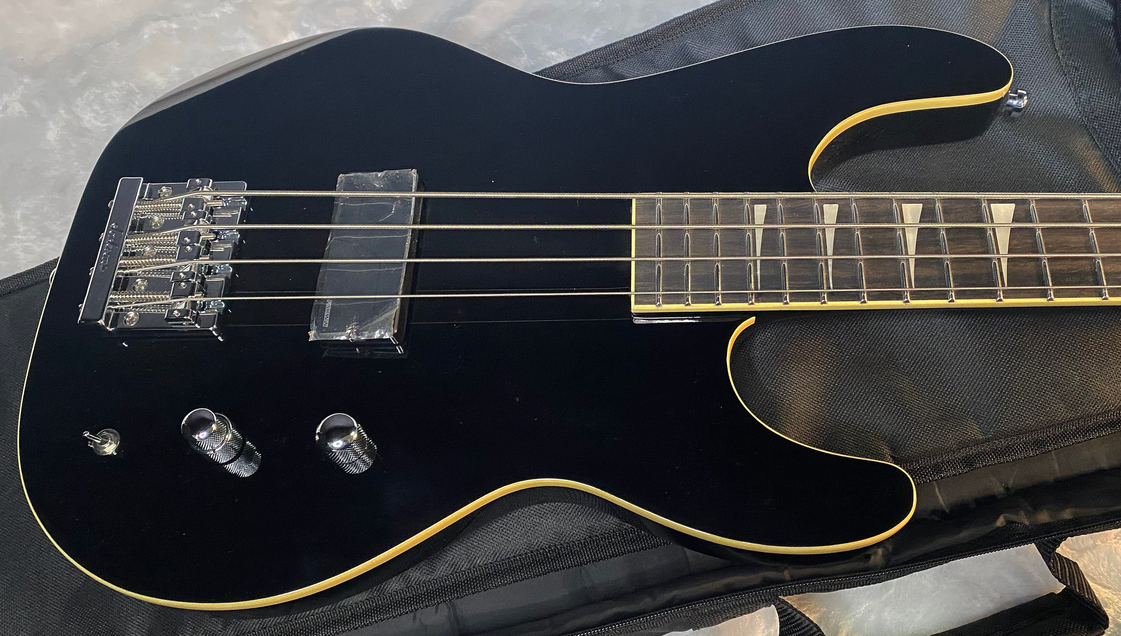 NEW! Jackson Pro Plus Limited Edition Pure Metal Concert Bass CB1A - Gloss Black - Gig Bag - Authorized Dealer - G06542