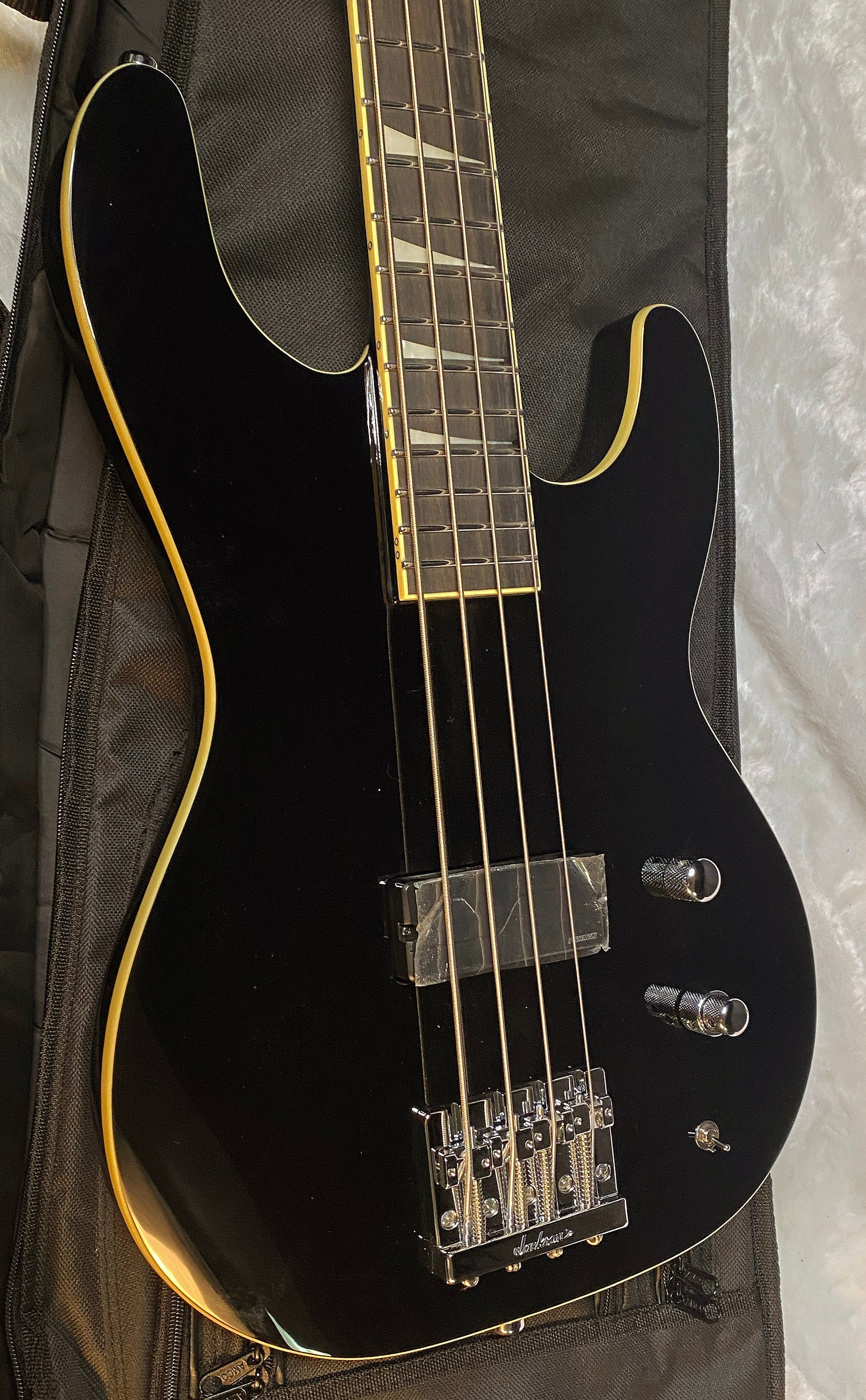 NEW! Jackson Pro Plus Limited Edition Pure Metal Concert Bass CB1A - Gloss Black - Gig Bag - Authorized Dealer - G06542