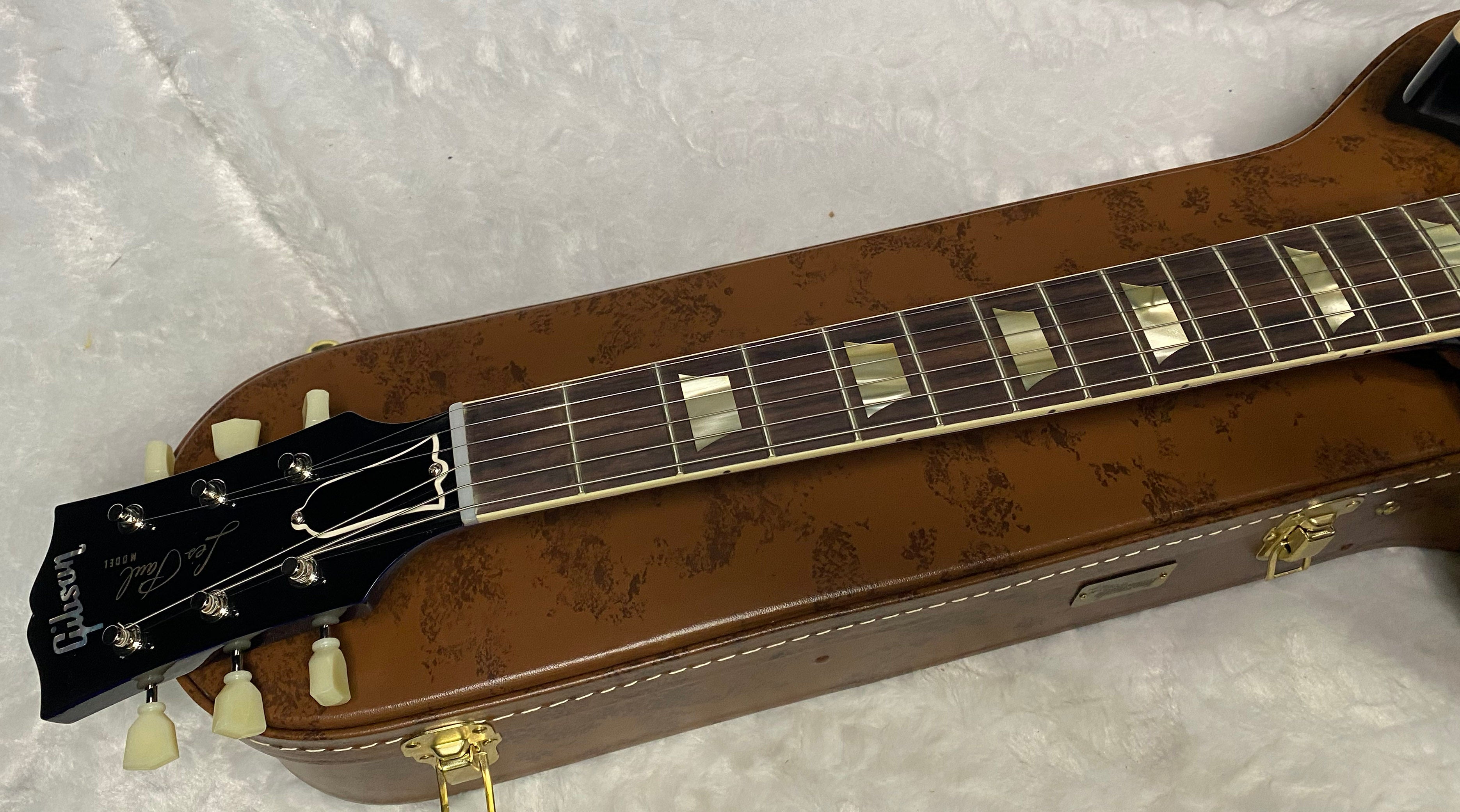 NEW ! Gibson Custom Shop 1959 Les Paul - Blue Gloss Finish - Hand Picked AAAA Quilt Maple Top - F-Holes - One Off! Super RARE! Authorized Dealer - Only 7.2lbs - G07178