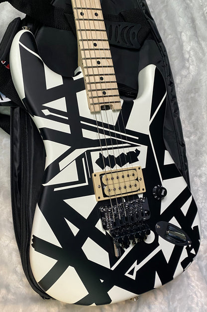 NEW EVH Striped Series Shapes Electric Guitar - White and Black - Gig Bag - 7.6lbs - Authorized Dealer - G07841
