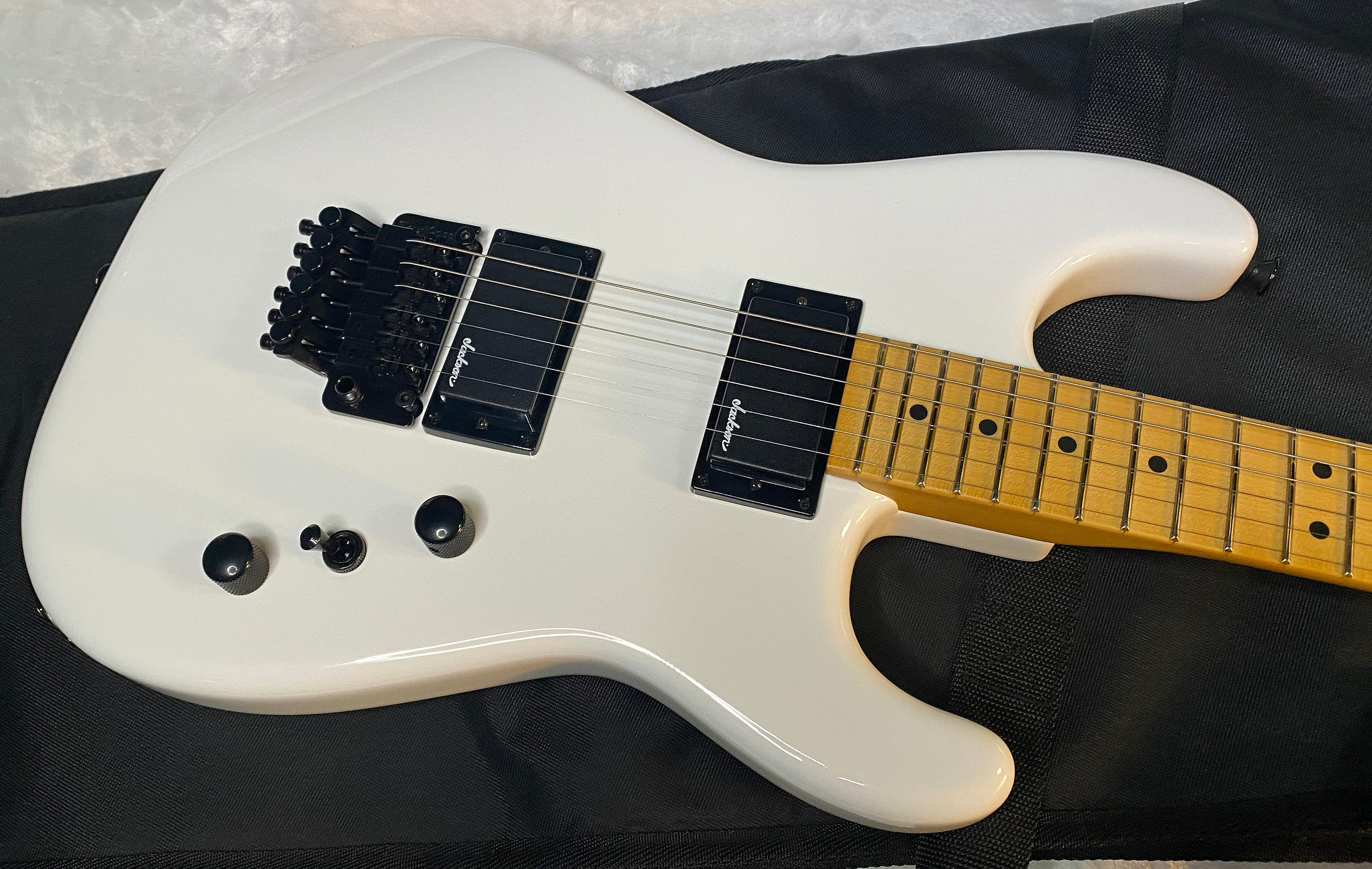 NEW ! Jackson Pro Origins 1985 San Dimas SD1 HH FR - Snow White - Maple Fretboard - 8.3lbs - Authorized Dealer - G06535