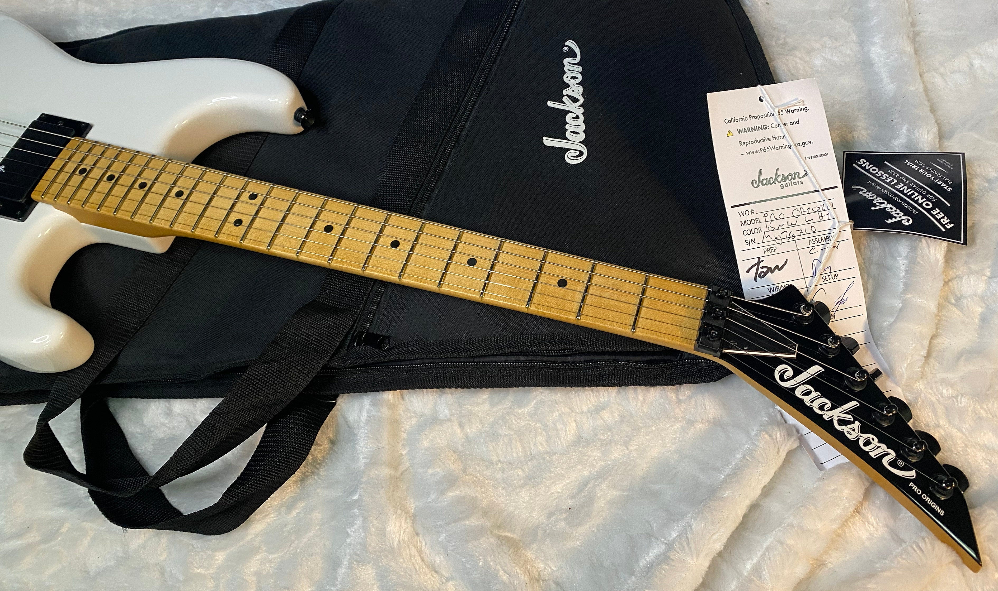 NEW ! Jackson Pro Origins 1985 San Dimas SD1 HH FR - Snow White - Maple Fretboard - 8.3lbs - Authorized Dealer - G06535