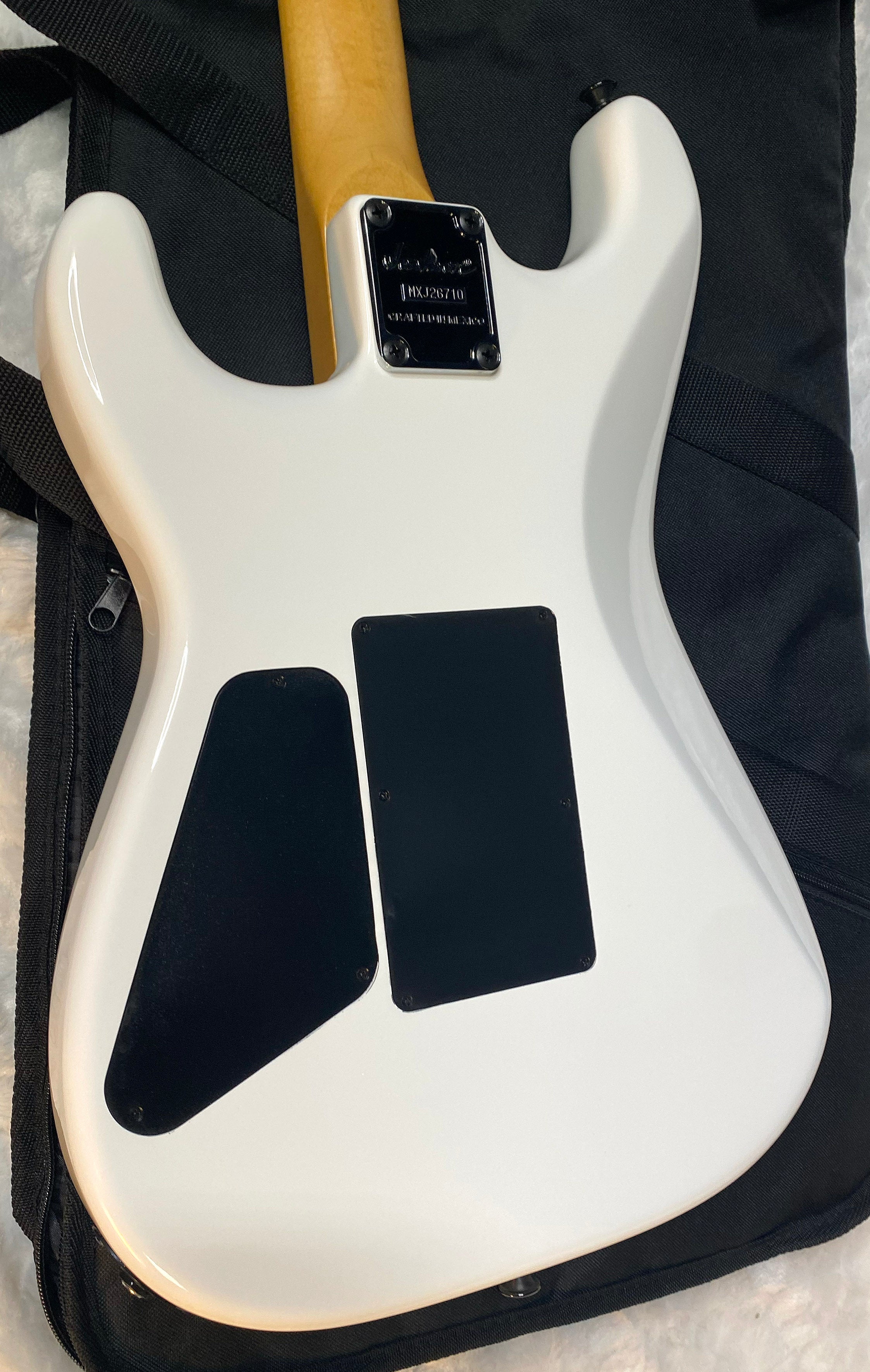 NEW ! Jackson Pro Origins 1985 San Dimas SD1 HH FR - Snow White - Maple Fretboard - 8.3lbs - Authorized Dealer - G06535