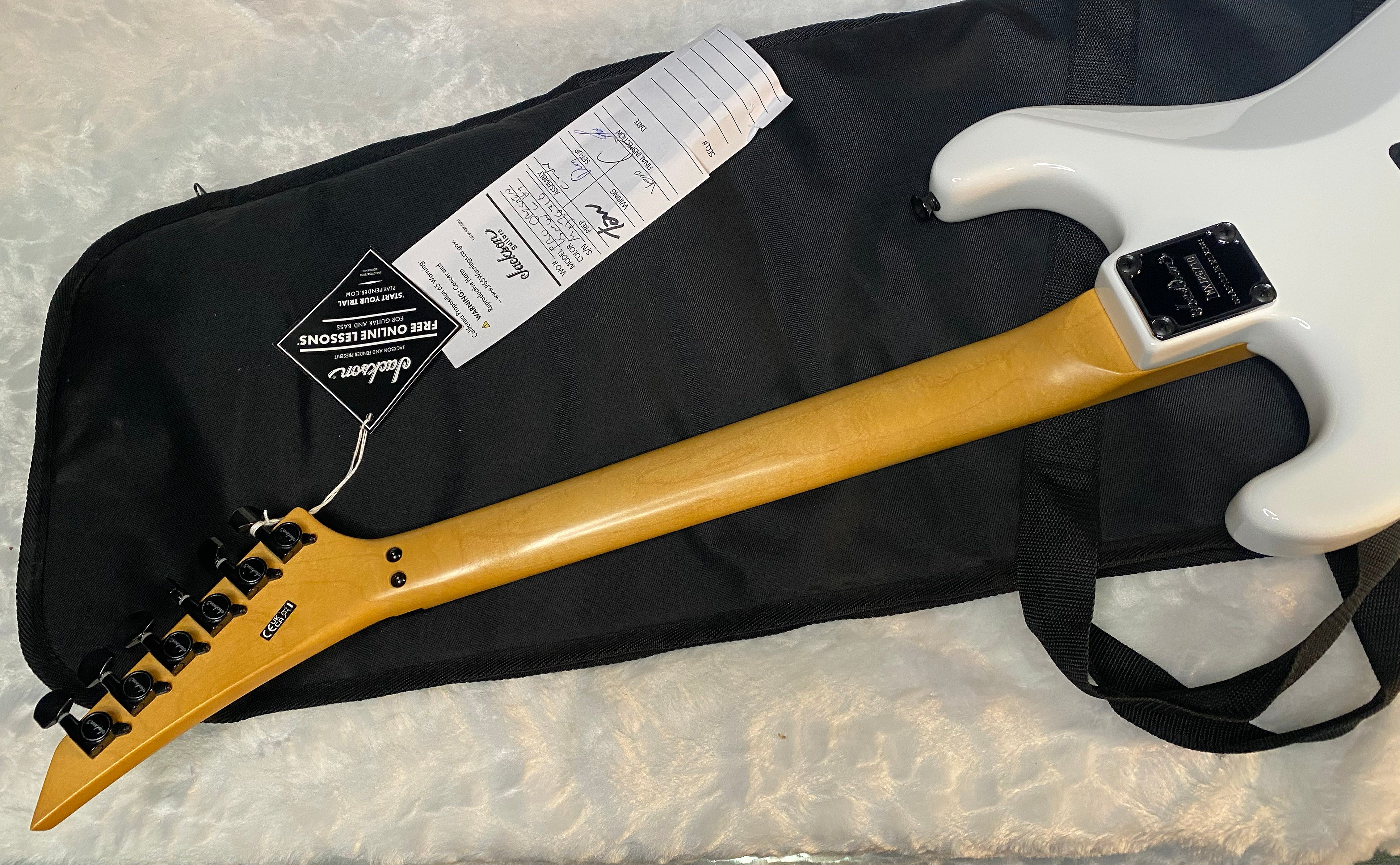 NEW ! Jackson Pro Origins 1985 San Dimas SD1 HH FR - Snow White - Maple Fretboard - 8.3lbs - Authorized Dealer - G06535
