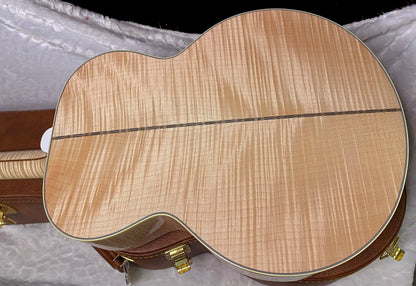 NEW ! Gibson SJ-200 Standard - Custom Shop - Dealer Select - Super RARE - Green Top - Authorized Dealer - AAAAA Flamed Natural Maple Back & Sides - G07203