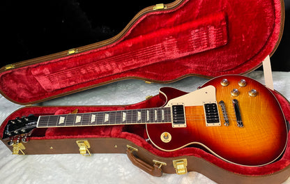 NEW ! Gibson Les Paul Standard '60s - KILLER AAA Flame - Factory Sunburst (custom shop finish) - Bizarre Guitar Limited Edition - .9.2lbs - Authorized Dealer - G07956