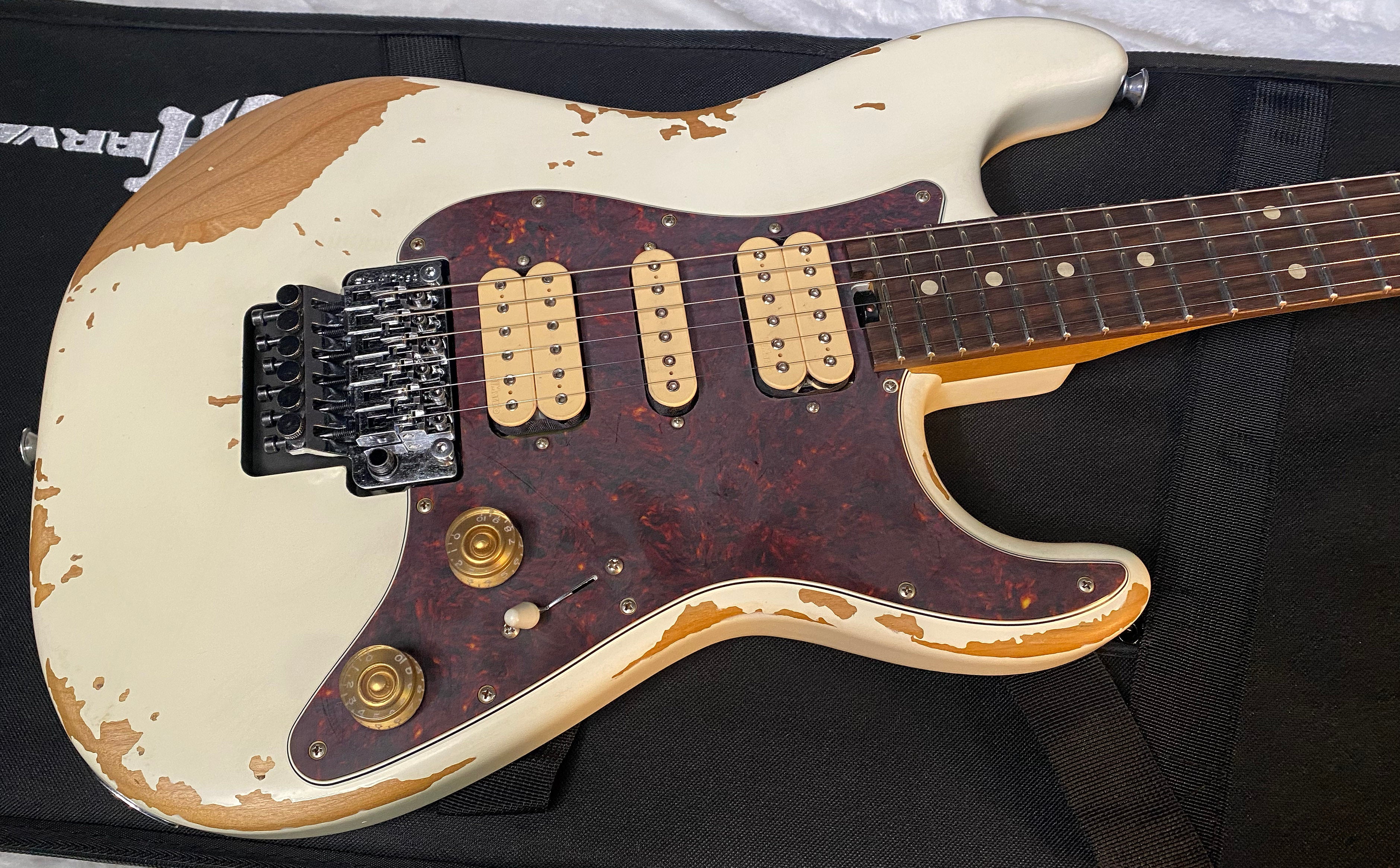 NEW ! Charvel Super-Stock So-Cal Style 1 HSH FR - Floyd Rose - Aged Arctic Finish - Authorized Dealer - G06534