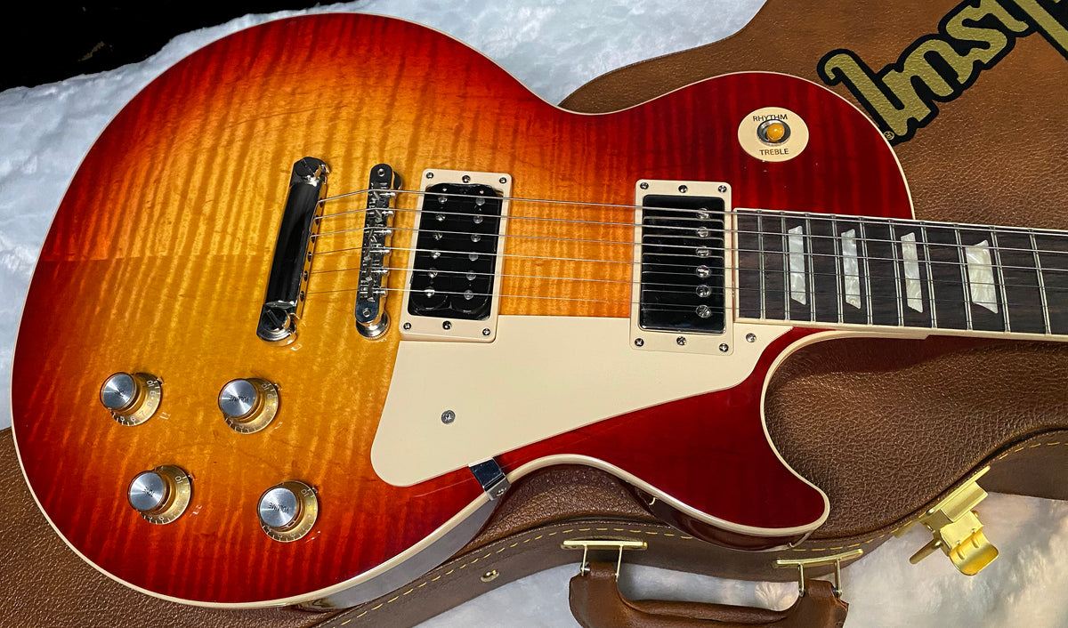 NEW ! Gibson Les Paul Standard '60s - KILLER AAA Flame - Factory Sunburst (custom shop finish) - Bizarre Guitar Limited Edition - .9.3lbs - Authorized Dealer - G07904