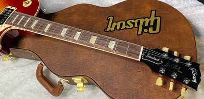 NEW ! Gibson Les Paul Standard '50s - KILLER AAA Flame - Factory Sunburst (custom shop finish) - Bizarre Guitar Limited Edition - .9.3 lbs - Authorized Dealer - G07970