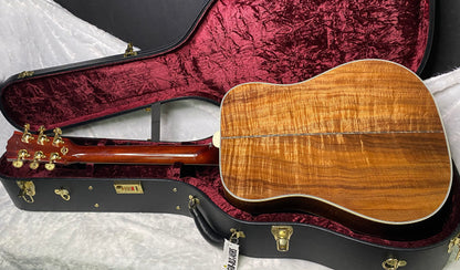 NEW! Gibson Hummingbird Custom Koa - Dealer Select - Autumnburst - Authorized Dealer - Custom Shop - 4.85 lbs - G07194