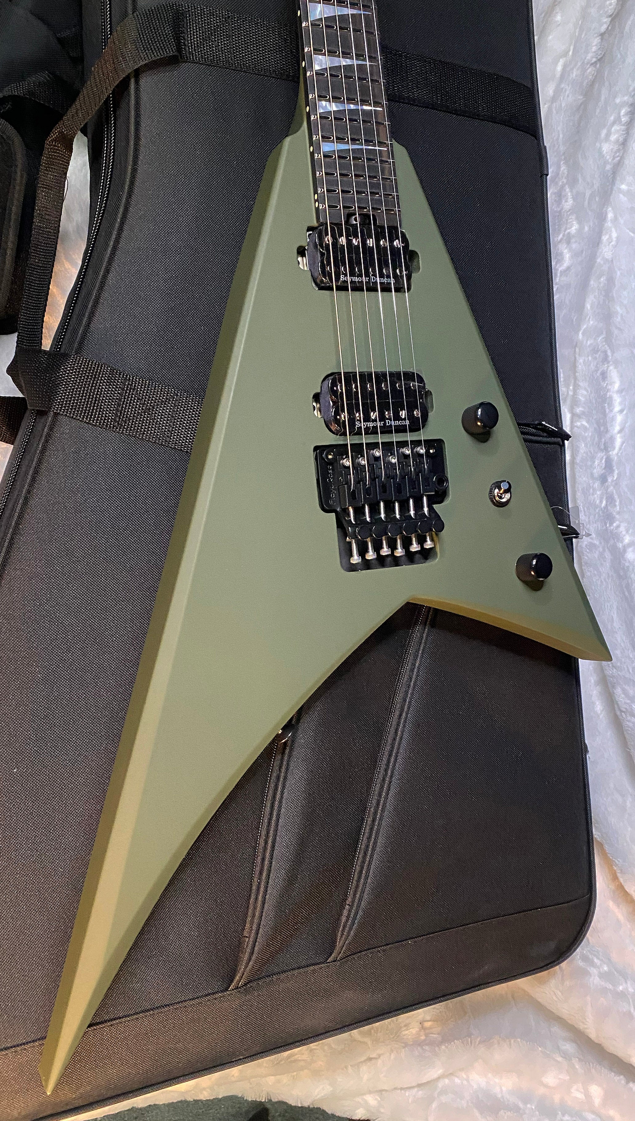 NEW! Jackson American Series Rhoads RR24 - Ebony Fingerboard  - Floyd Rose - Matte Army Drab - Authorized Dealer - G06541