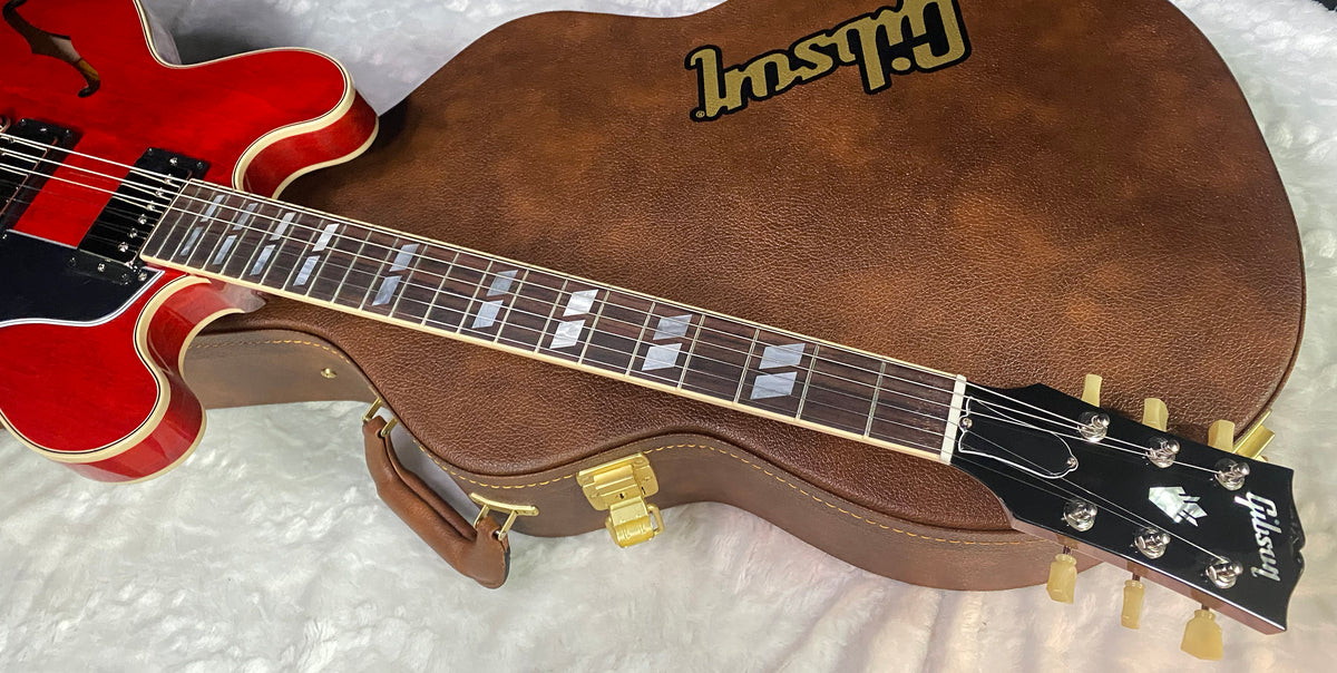 NEW ! Gibson ES-345 Semi Hollowbody Electric Guitar - Sixties 60's Cherry Finish - 8.9 lbs - Authorized Dealer - G07906