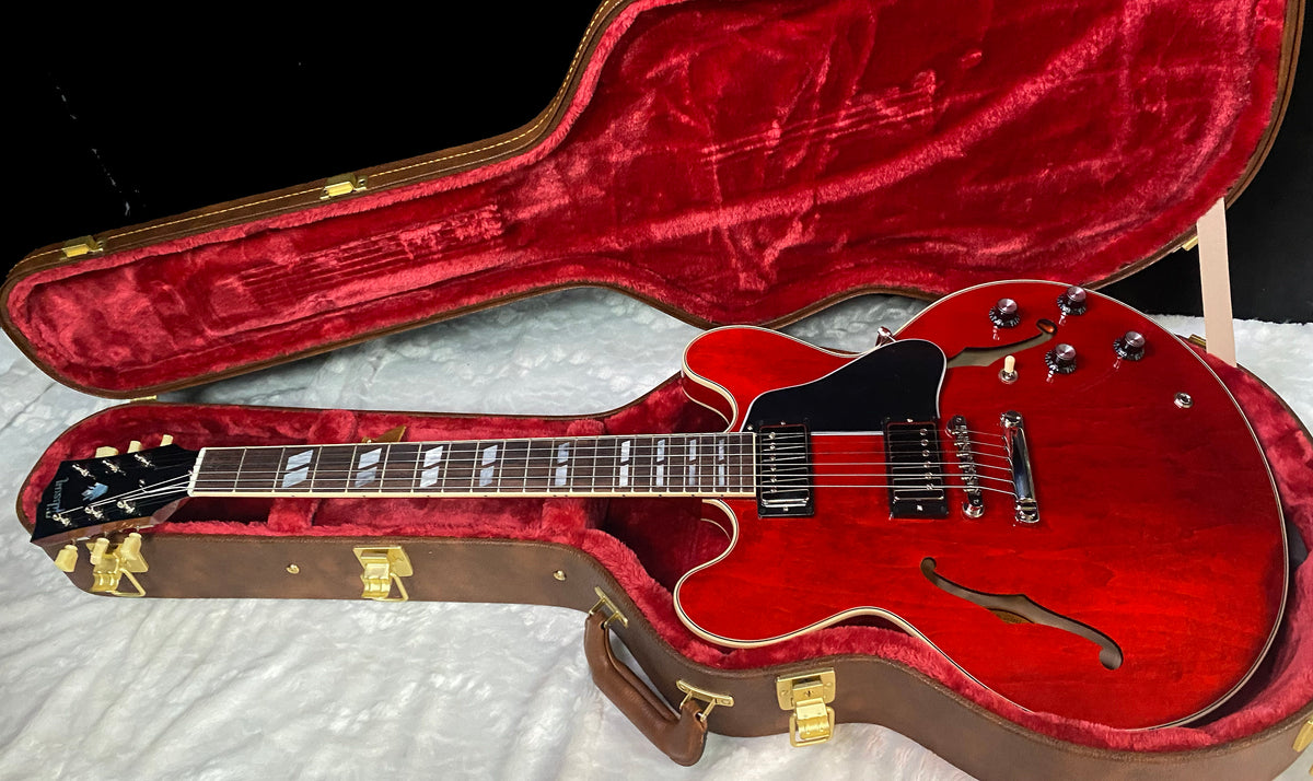 NEW ! Gibson ES-345 Semi Hollowbody Electric Guitar - Sixties 60's Cherry Finish - 8.9 lbs - Authorized Dealer - G07906