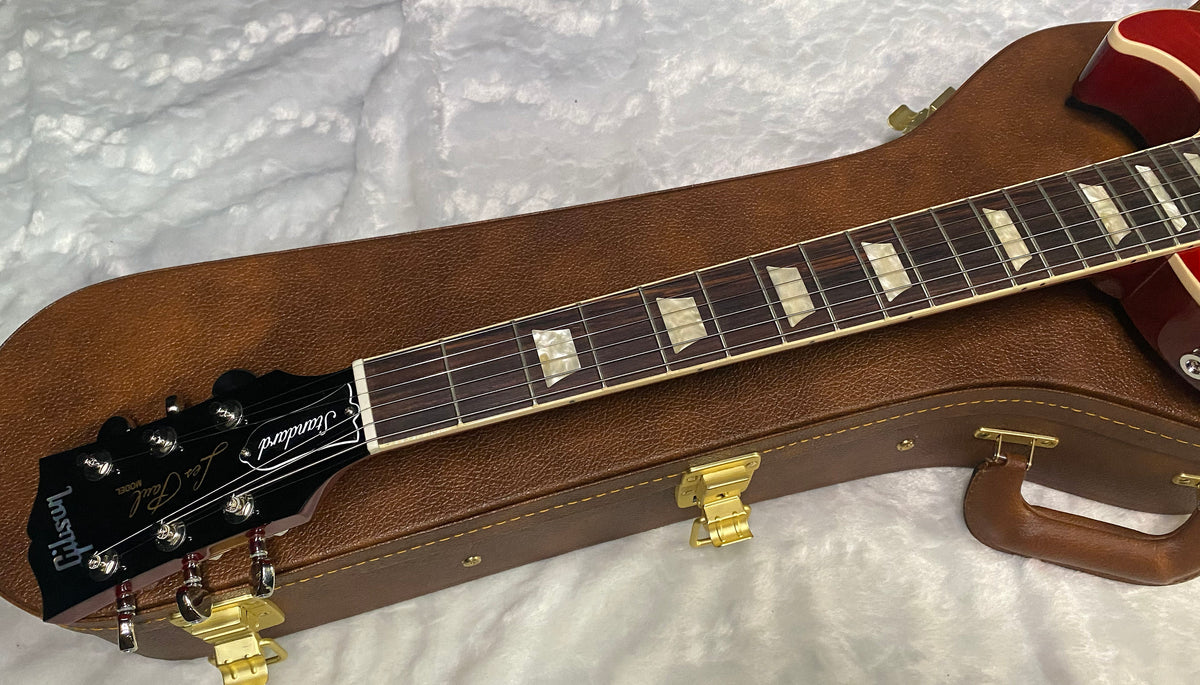 NEW ! Gibson Les Paul Standard '60s - KILLER AAA Flame - Factory Sunburst (custom shop finish) - Bizarre Guitar Limited Edition - .9.1lbs - Authorized Dealer - G07957
