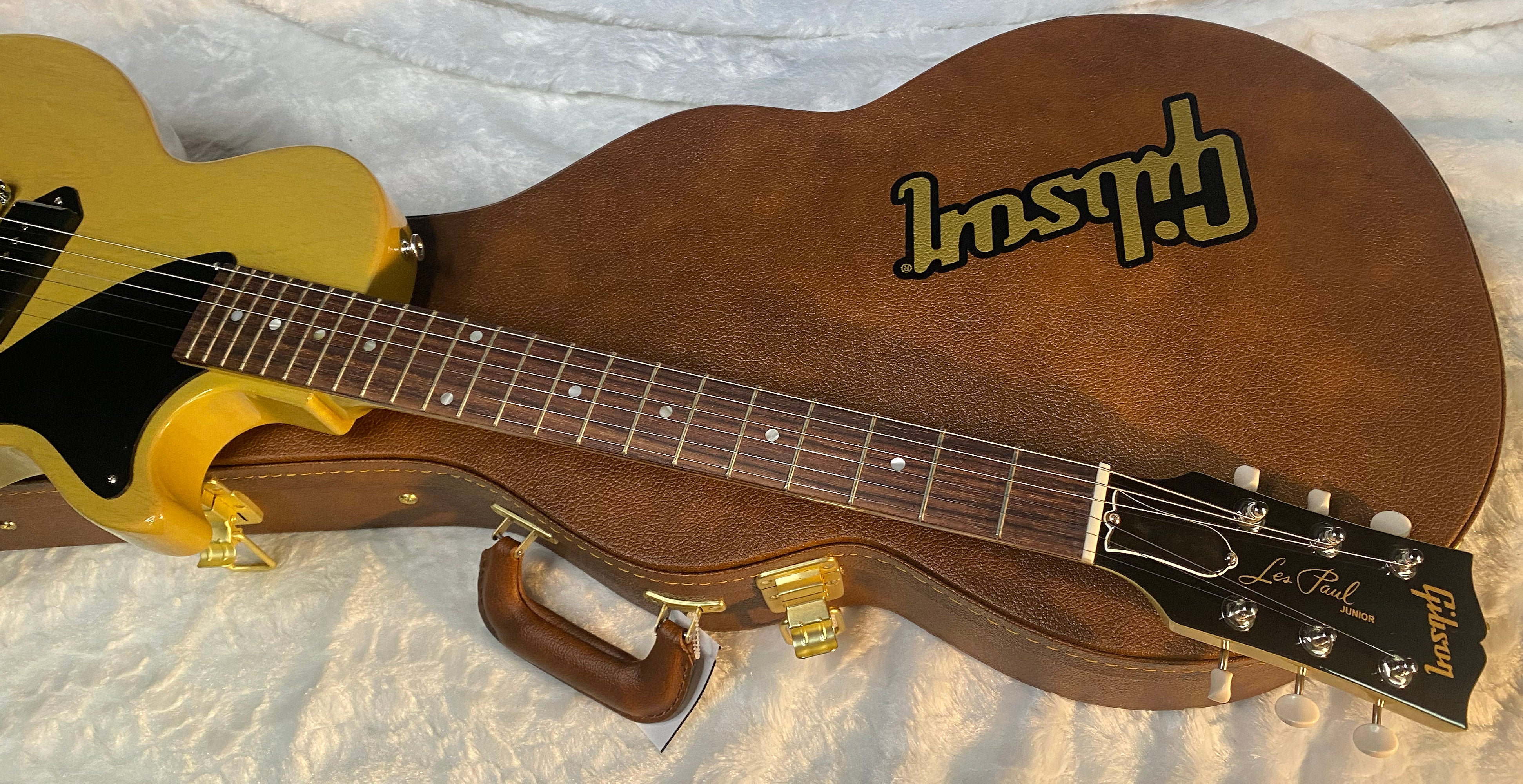 NEW! Gibson Les Paul Junior - TV Yellow - Hardshell Case - Authorized Dealer - 8.25 lbs - G06582