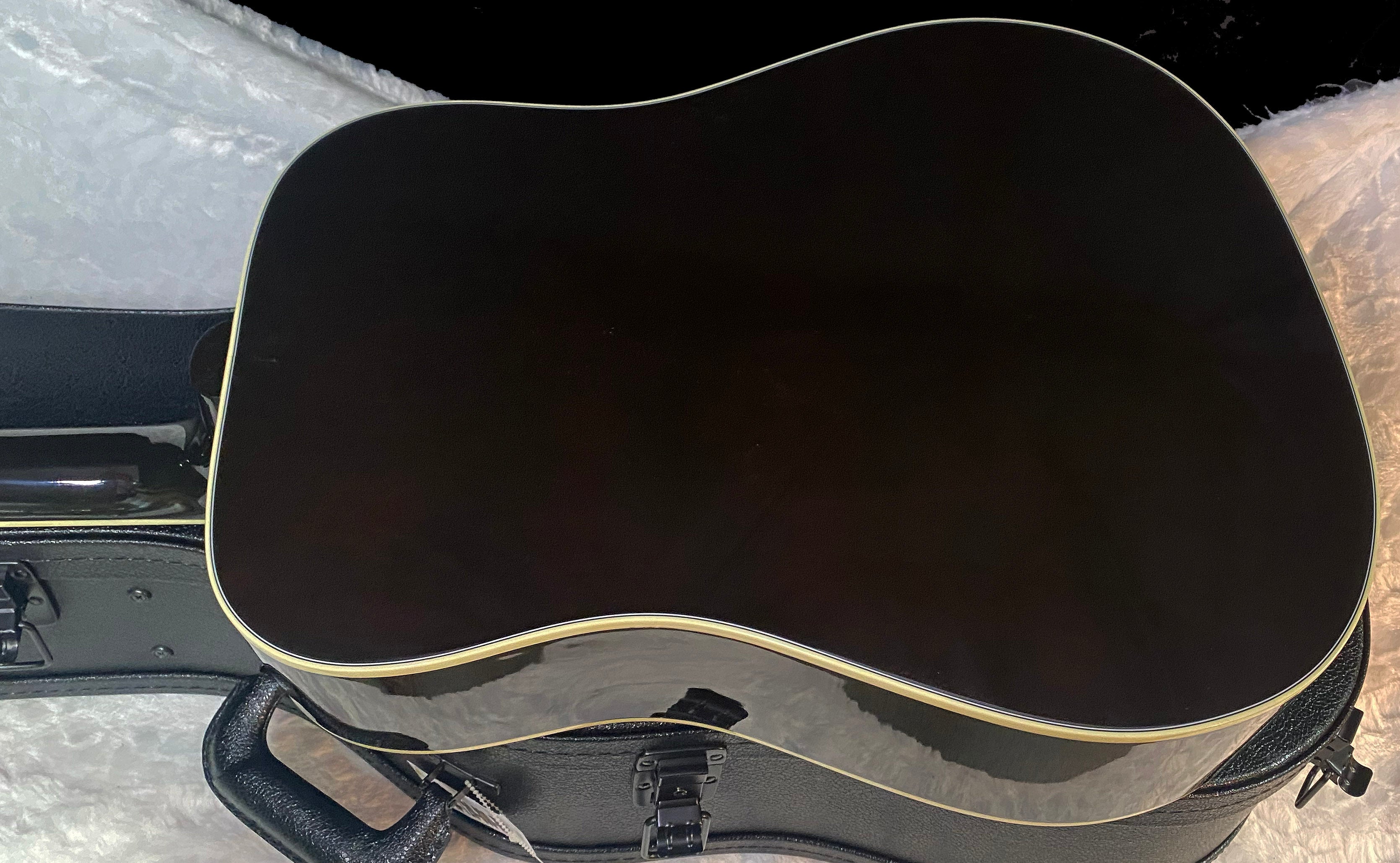 NEW ! Gibson Hummingbird Standard - Vintage Sunburst - Acoustic Electric - Authorized Dealer - 4.8lbs - G07197
