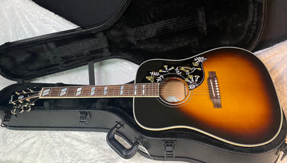 NEW ! Gibson Hummingbird Standard - Vintage Sunburst - Acoustic Electric - Authorized Dealer - 4.8lbs - G07197
