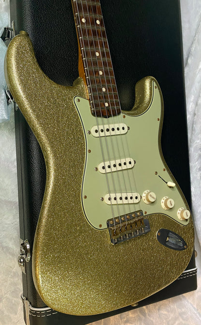 NEW! Fender 59 Stratocaster Custom Shop Relic Masterbuilt Dennis Galuska Brazilian Fretboard - Gold Sparkle - 7.5lbs - Authorized Dealer - G03177