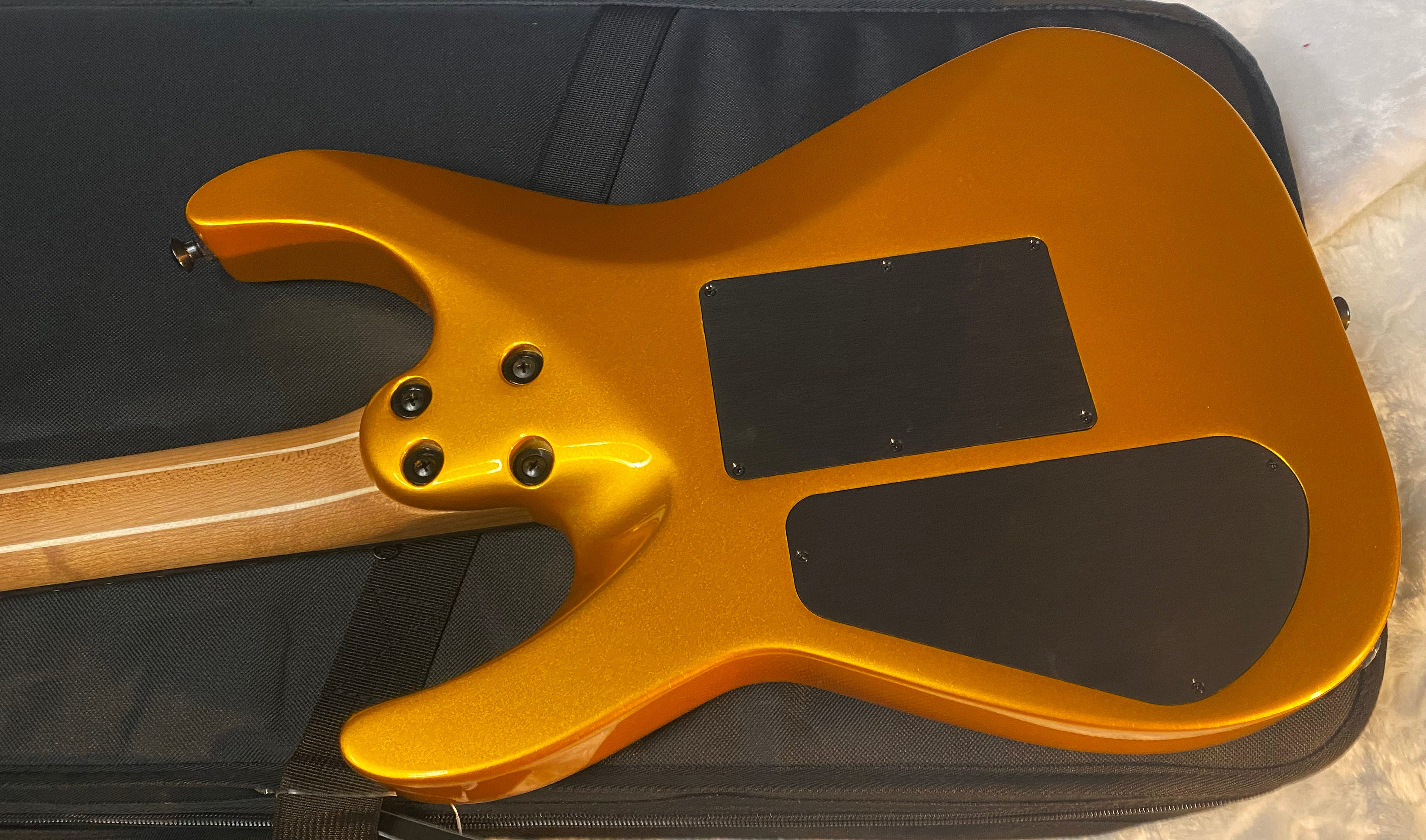 NEW ! Jackson American Series Virtuoso Special Order Gold Rush Finish - Authorized Dealer - G6581