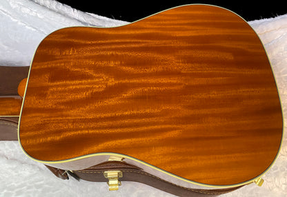 NEW! Gibson Hummingbird Original Heritage Cherry Sunburst 4.3 lbs - Authorized Dealer! G07191