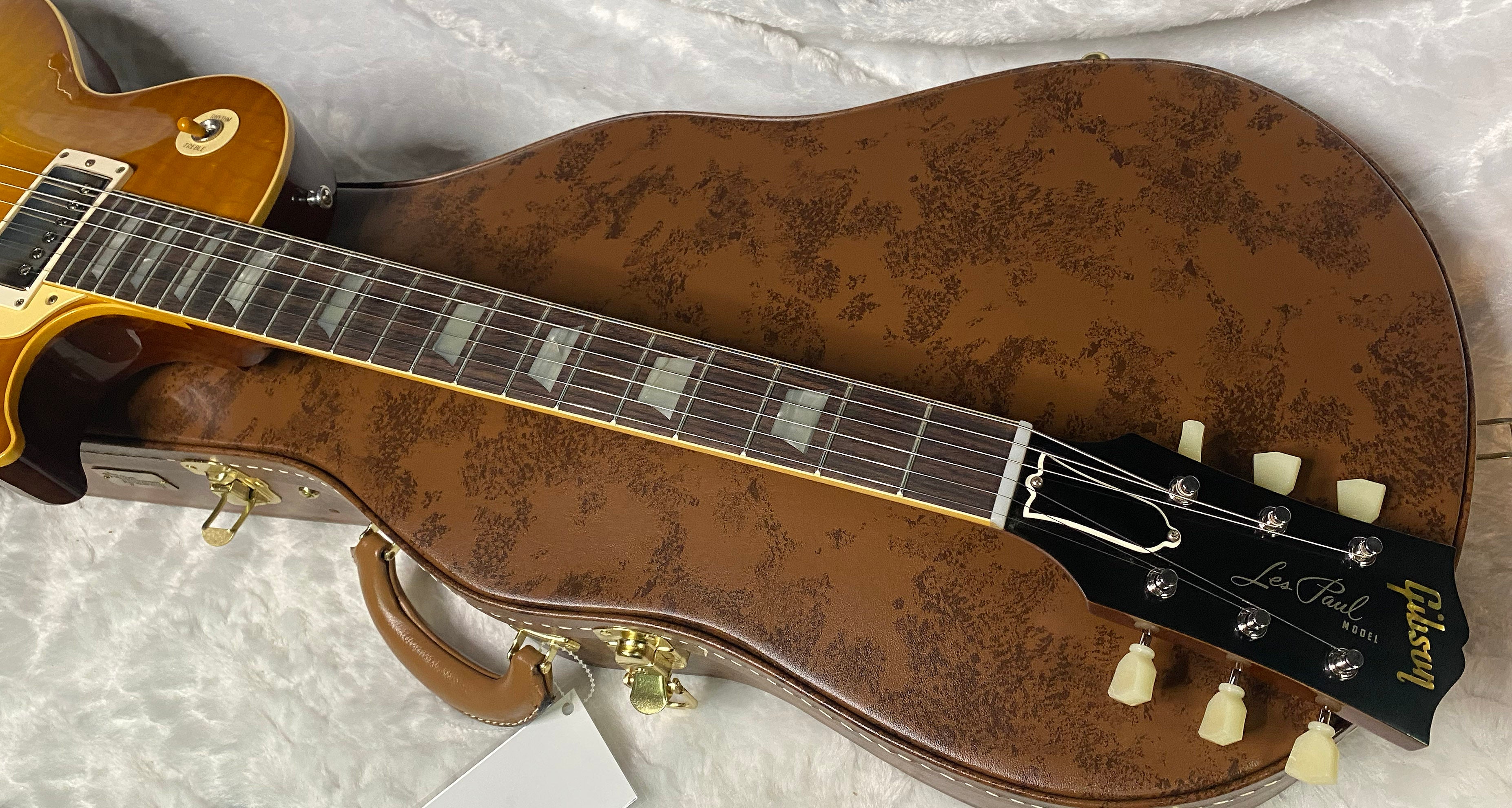 NEW ! Gibson Custom Shop 1959 Les Paul - Golden Poppy Burst - Authorized Dealer - Hand Picked Curly Maple Flame Top - VOS - 8.8 lbs - G07184