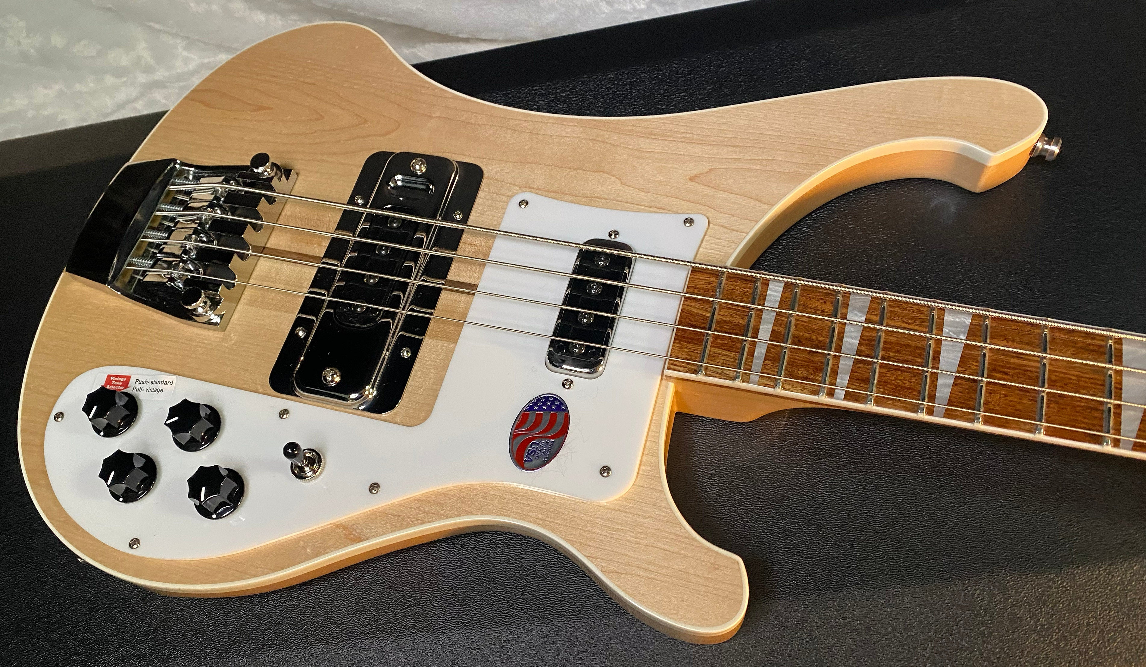 NEW! Rickenbacker 4003 Mapleglo Maple Glo MG - 4-String Bass - Authorized Dealer - 9.45 lbs - G06591