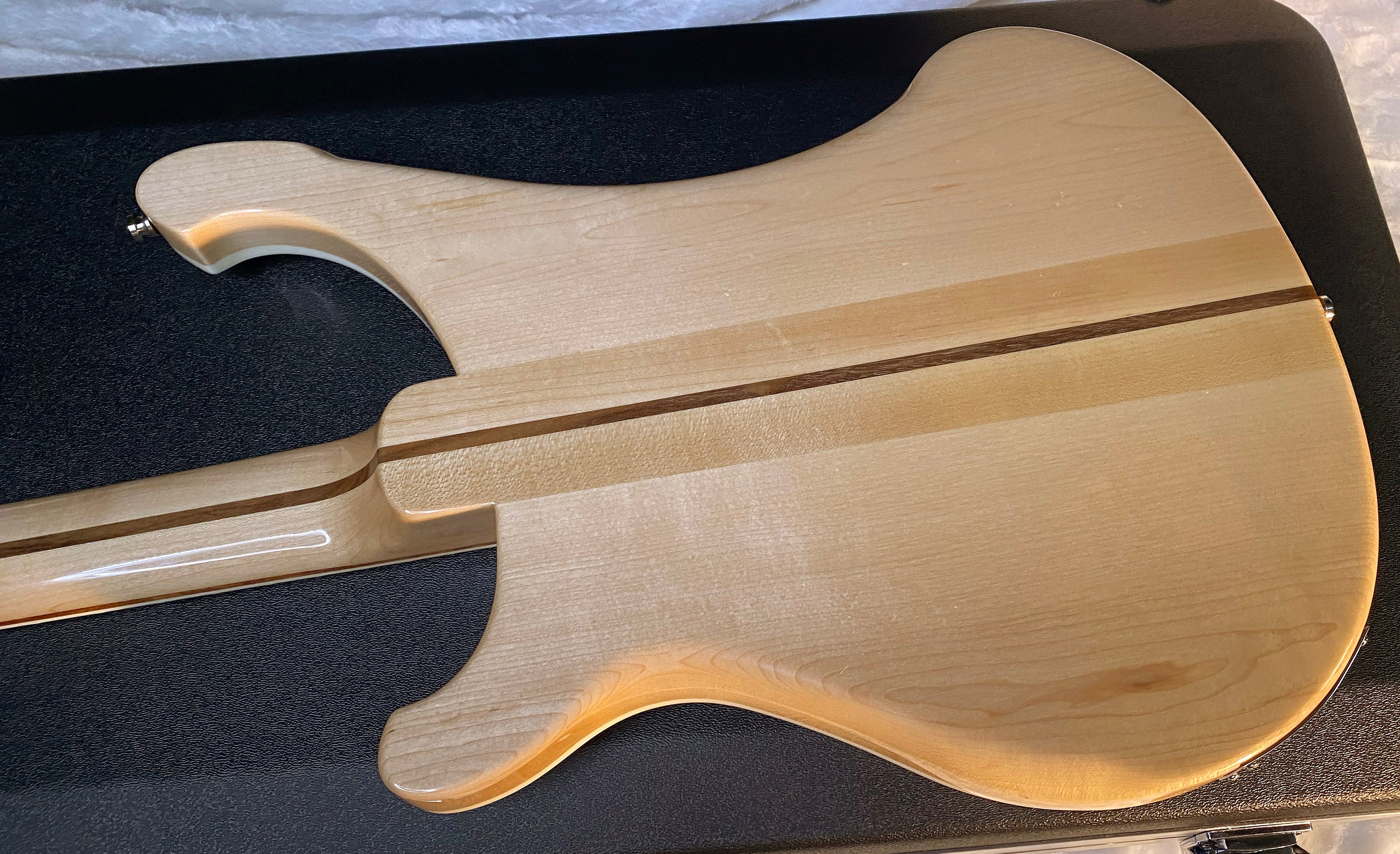 NEW! Rickenbacker 4003 Mapleglo Maple Glo MG - 4-String Bass - Authorized Dealer - 9.45 lbs - G06591