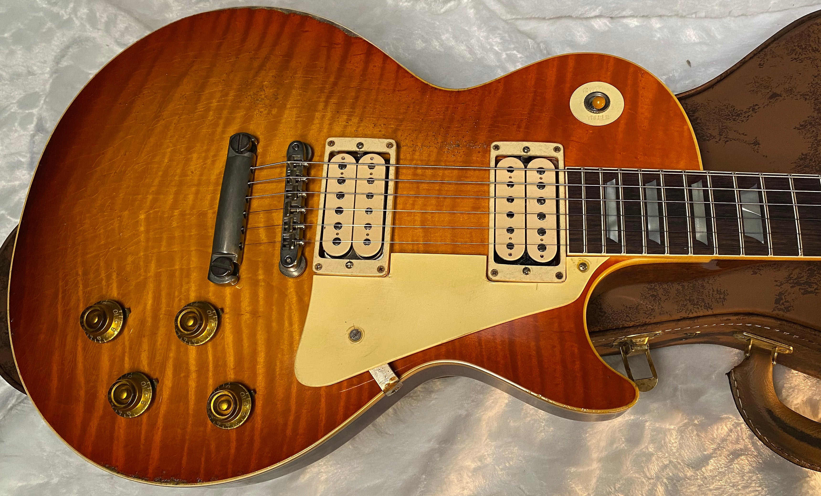 NEW! Gibson Custom 1959 Les Paul Standard Resissue Electric Guitar - Beauty of the Burst #86 Heavy Aged - Authorized Dealer - ONLY 7.9lbs!! G06599