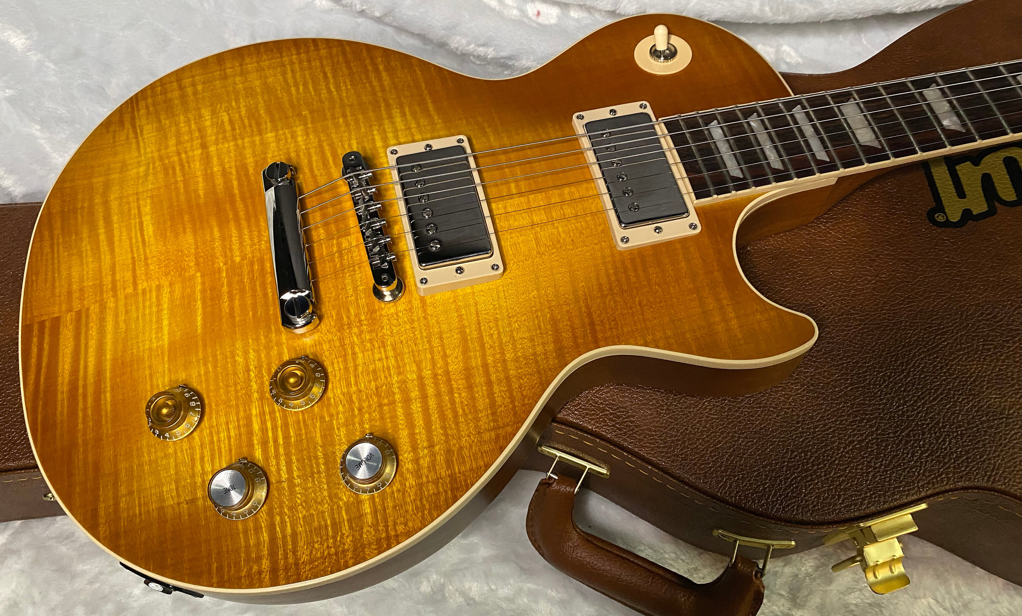 NEW ! Gibson Kirk Hammett "Greeny” Les Paul Standard﻿﻿ Greeny Burst -9.5lbs - Authorized Dealer - G07177