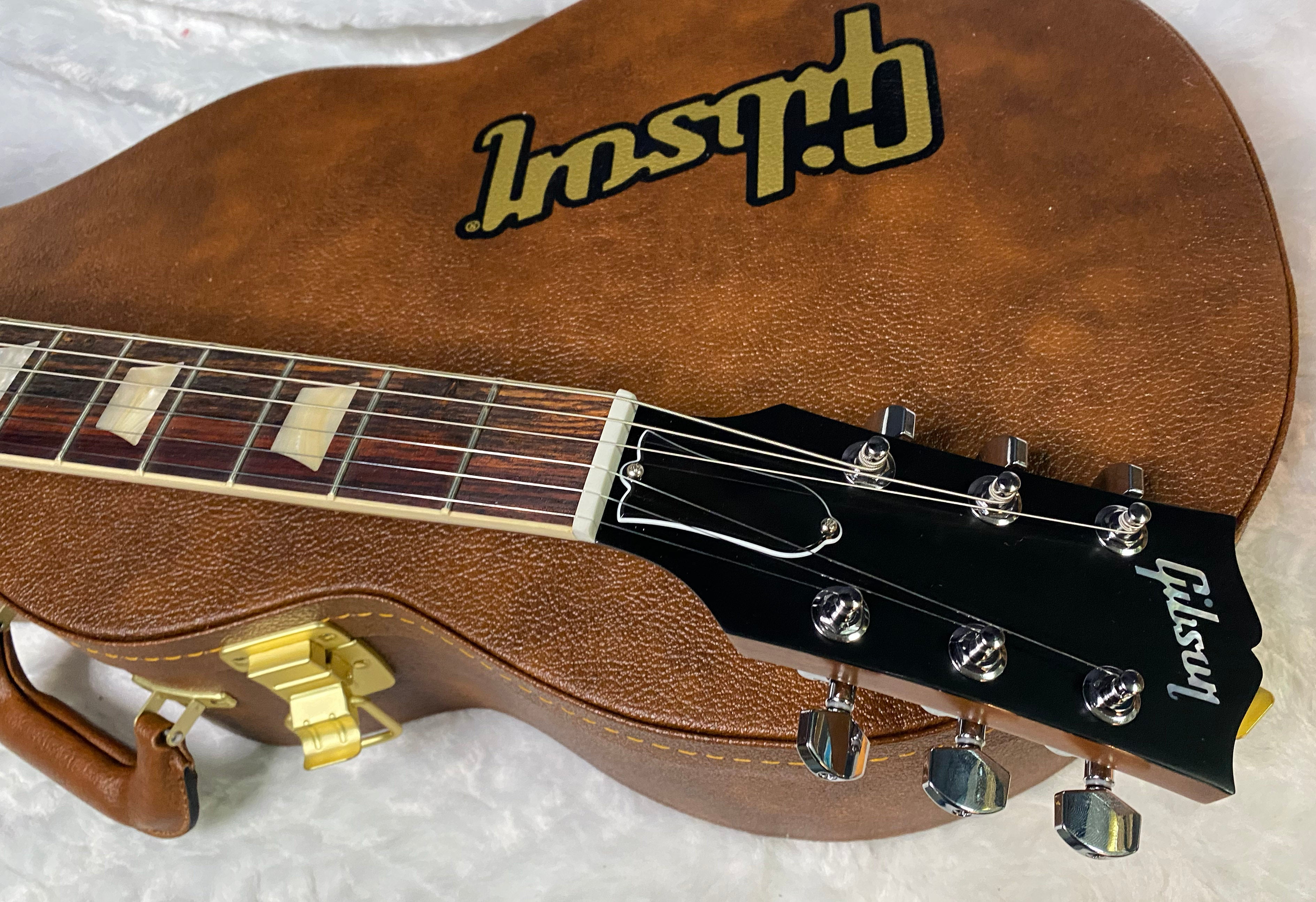 NEW ! Gibson Kirk Hammett "Greeny” Les Paul Standard﻿﻿ Greeny Burst -9.5lbs - Authorized Dealer - G07177