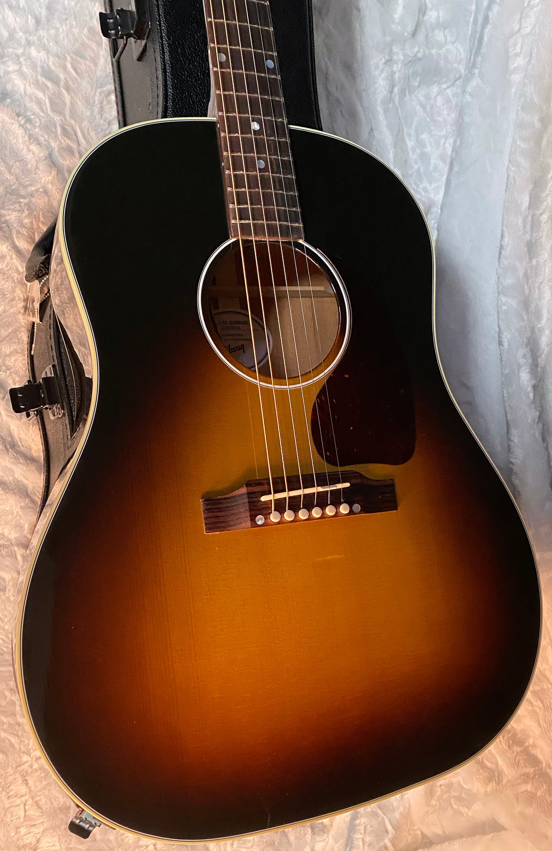 ギター Gibson JapanLimited J-45 StandardVOS MCRS45HCS_1_Body.png?v=