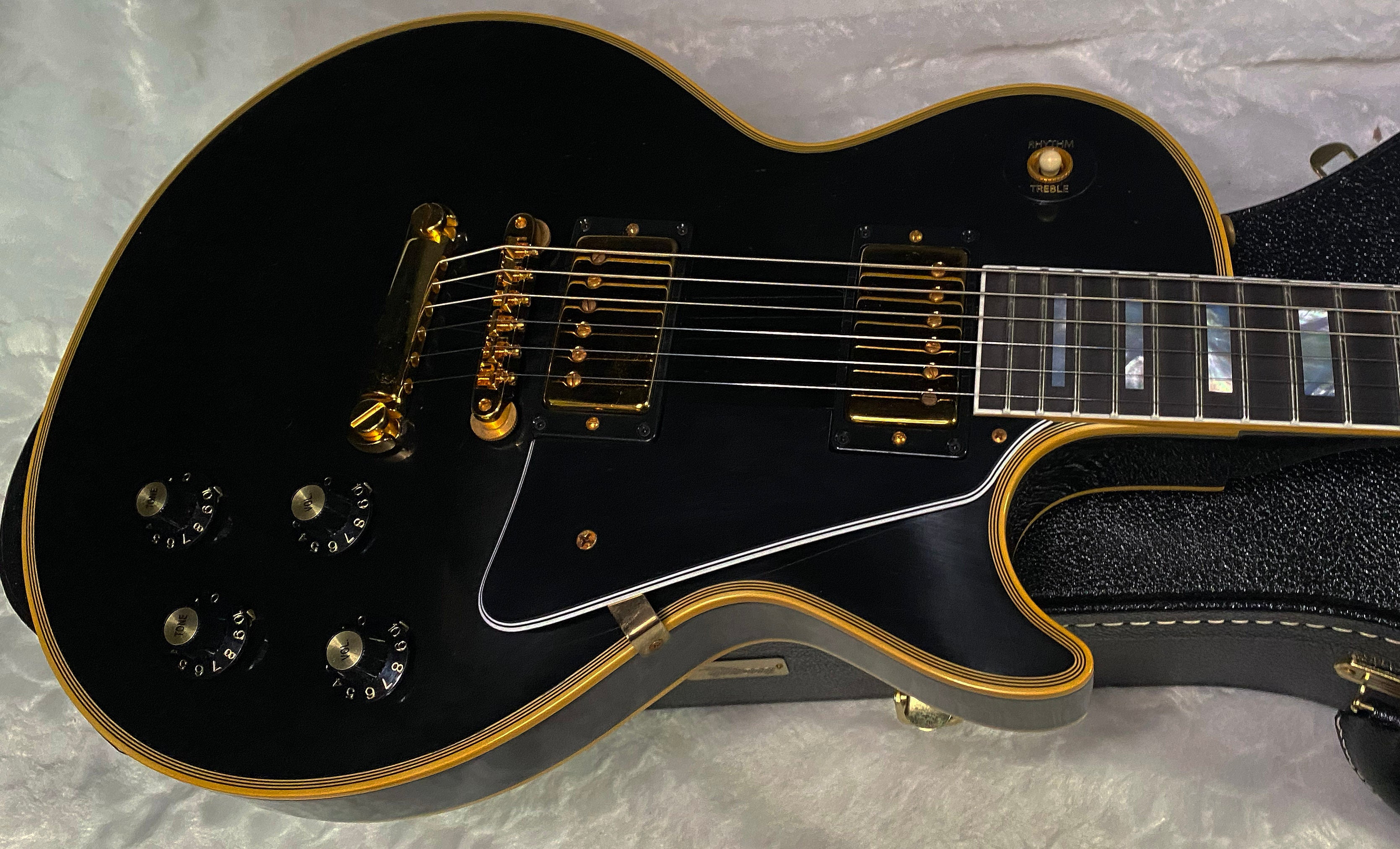 NEW! Gibson Custom Shop Murphy Lab '68 Les Paul Custom Reissue Ultra Light Aged Ebony Authorized Dealer - 9.2 lbs - G06602