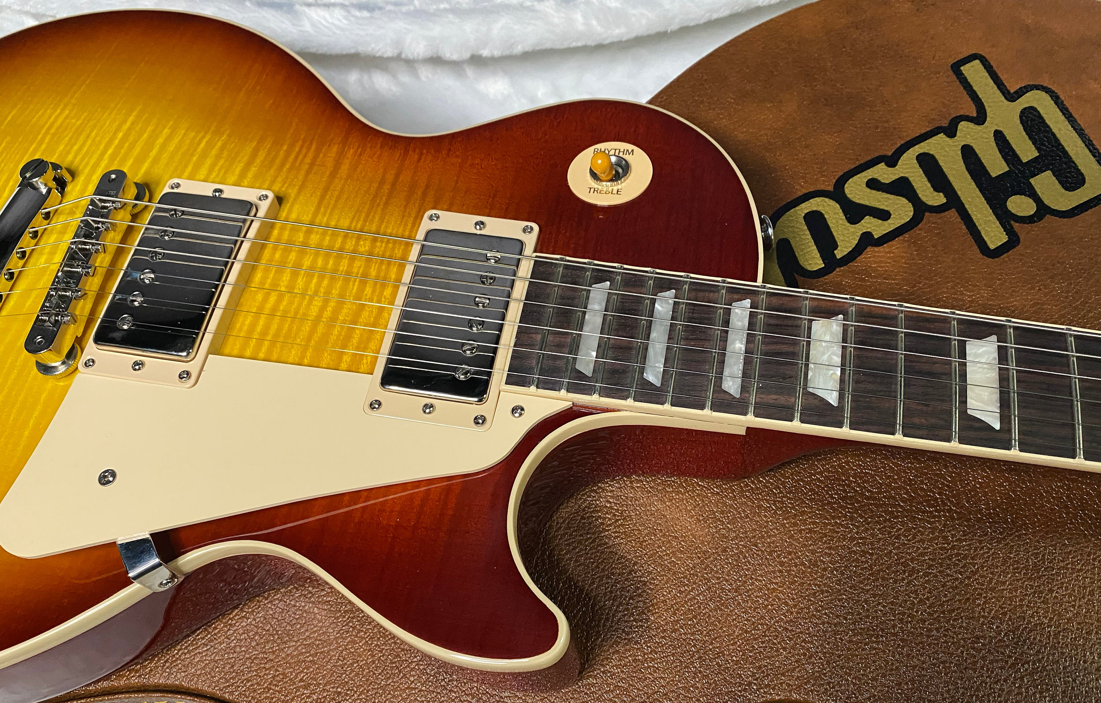 NEW! Gibson Les Paul 60's Standard Iced Tea - Authorized Dealer - Beautiful Flame Maple Top - ONLY 8.6 lbs!! - G07171