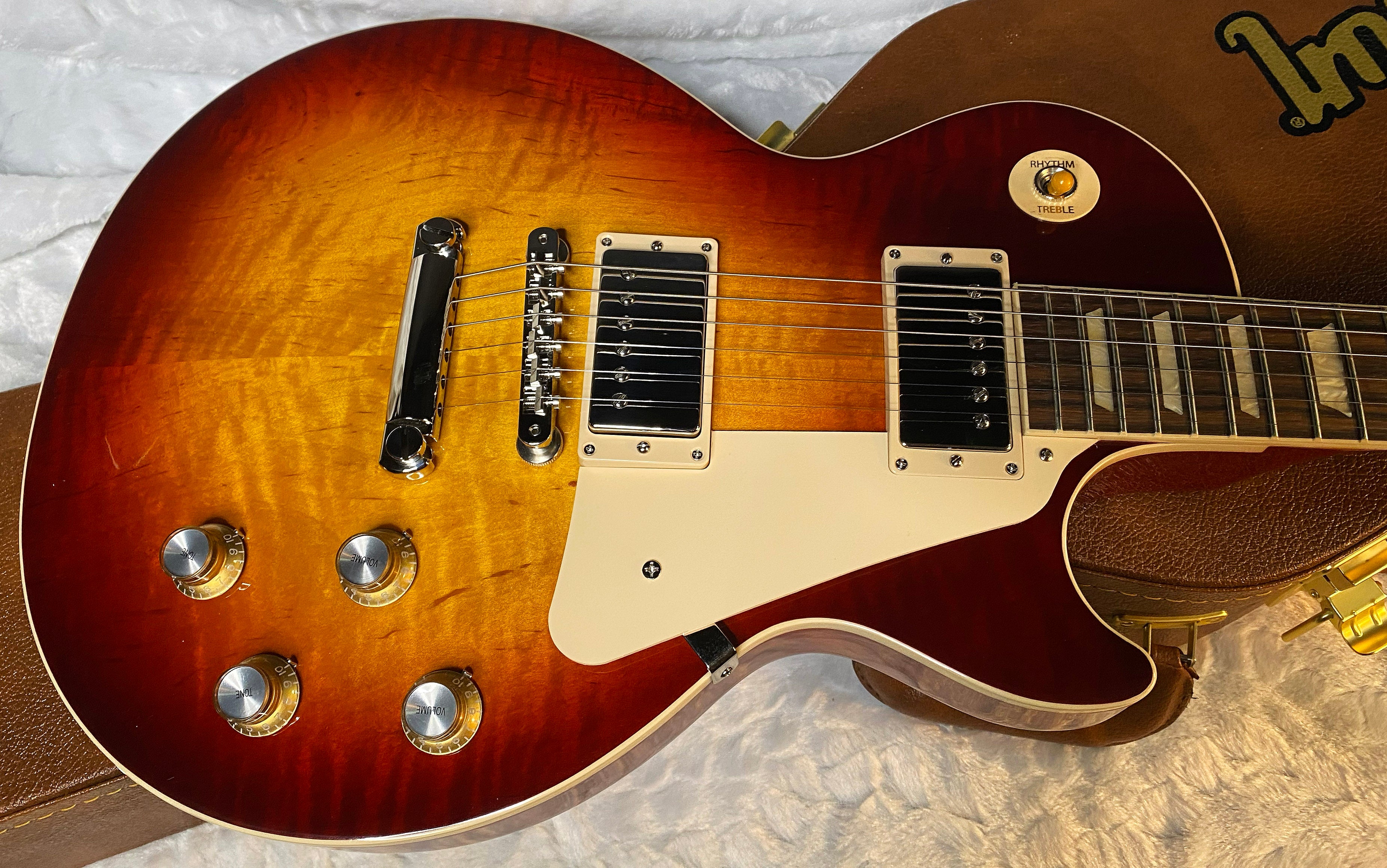 NEW! Gibson Les Paul Standard '60s Bourbon Burst - Authorized Dealer - 9.2 lbs - G05803