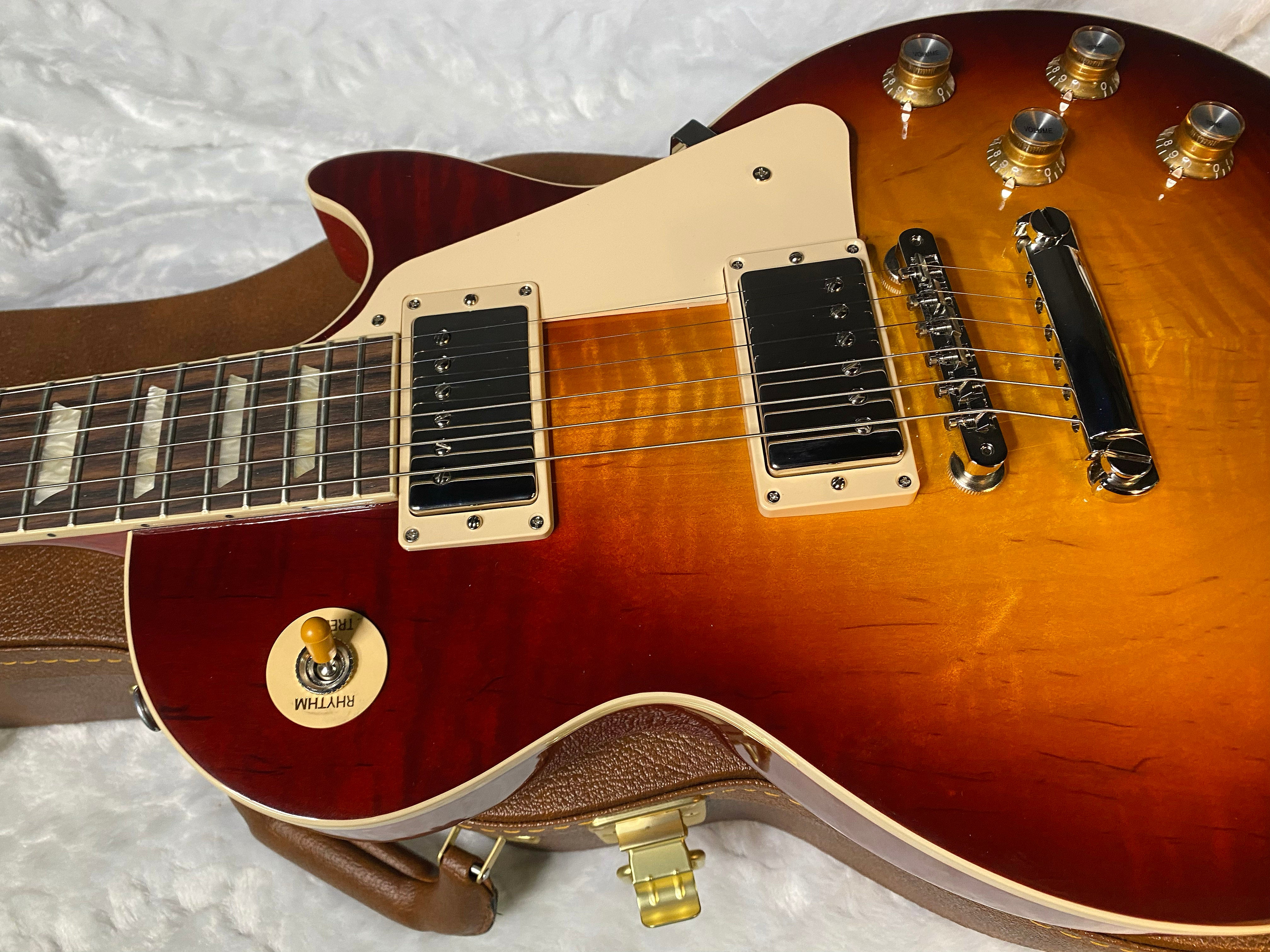NEW! Gibson Les Paul Standard '60s Bourbon Burst - Authorized Dealer - 9.2 lbs - G05803
