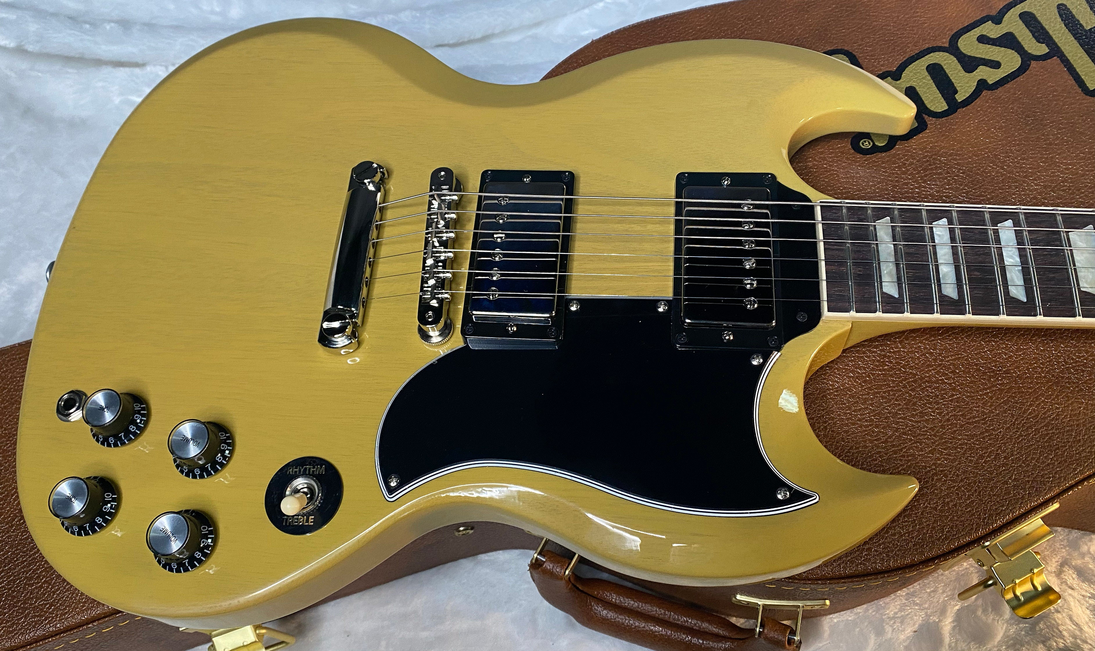 NEW! Gibson SG Standard '61 Stop Bar - TV Yellow - ONLY 6.6 lbs!!! - Authorized Dealer - G06601