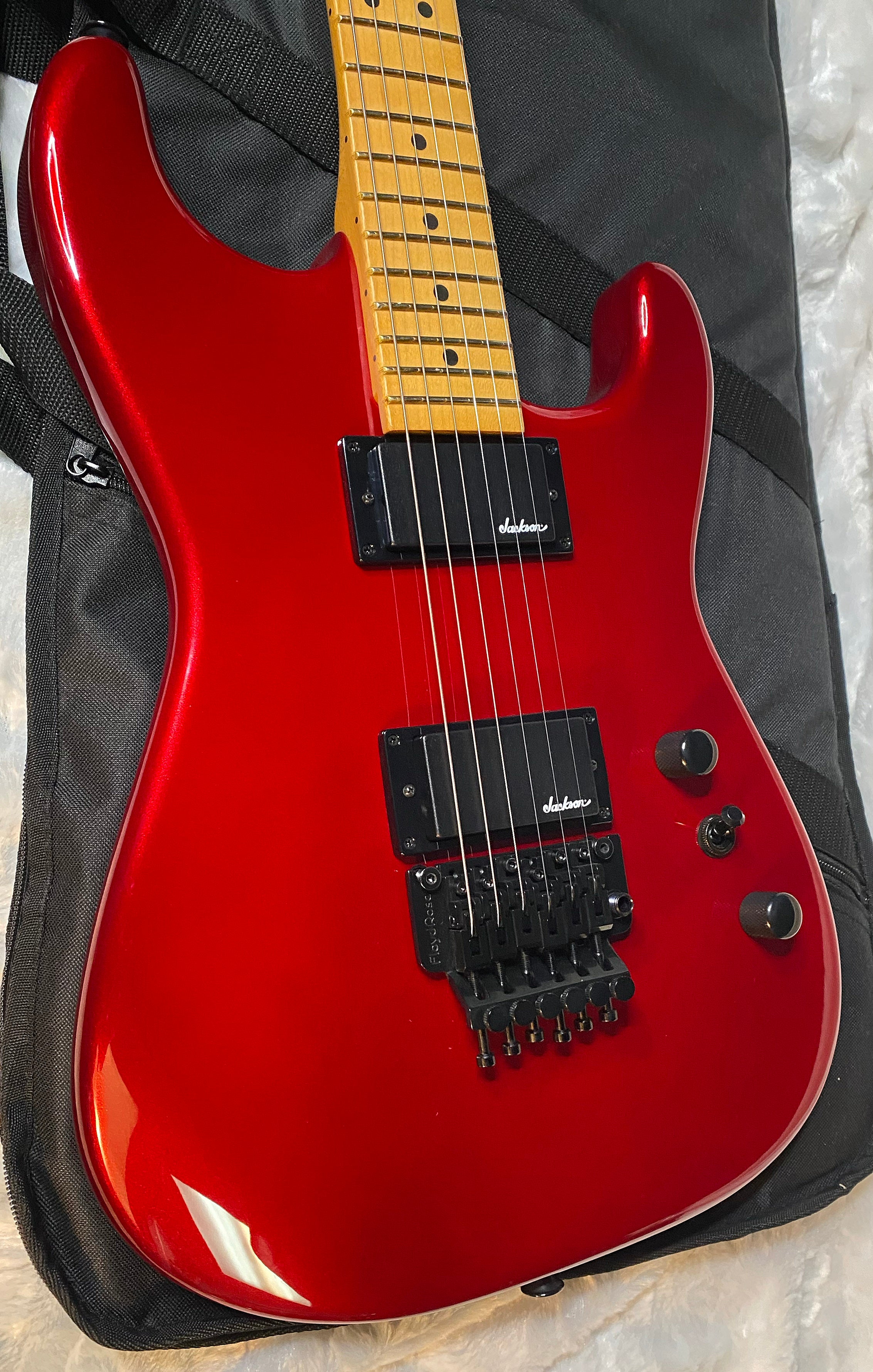 NEW ! Jackson Pro Origins 1985 San Dimas SD1 HH FR - Candy Apple