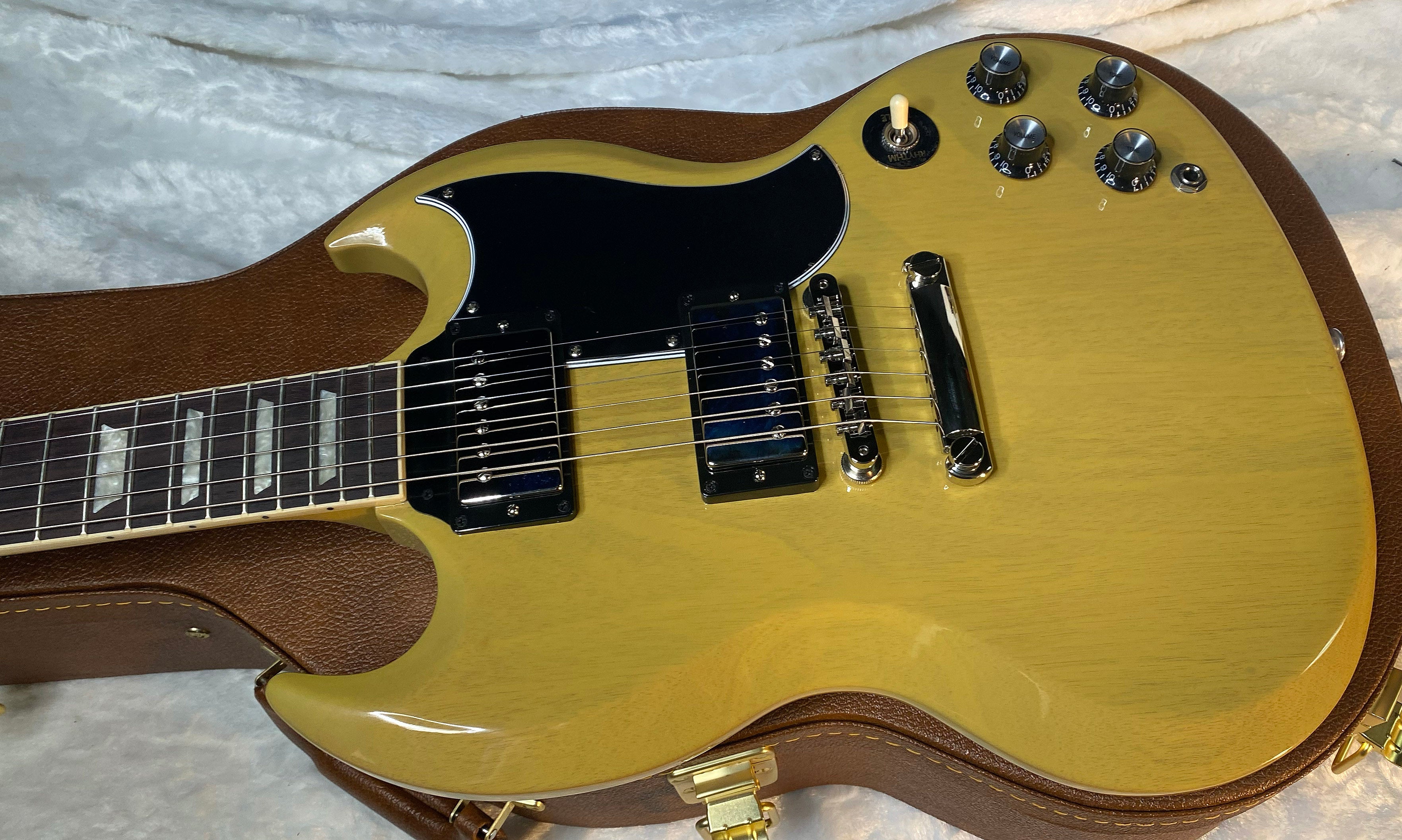 NEW! Gibson SG Standard '61 Stop Bar - TV Yellow - ONLY 6.6 lbs!!! - Authorized Dealer - G06601