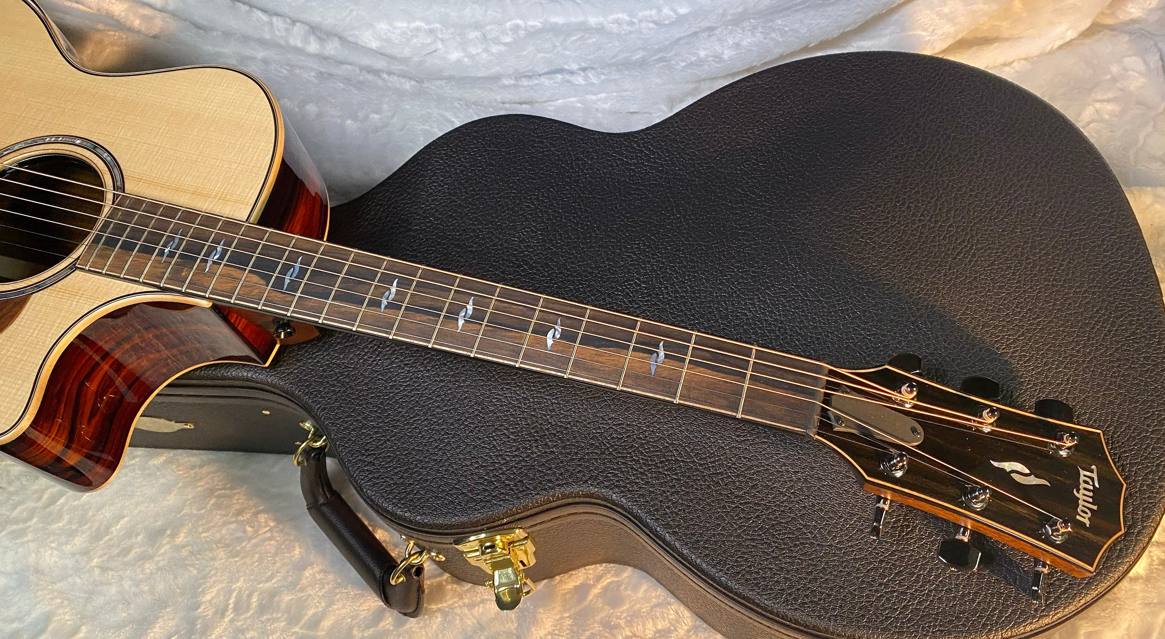 NEW! Taylor 814ce LTD Cocobolo Acoustic-Electric Guitar - Natural Top - Shaded Edgeburst Back & Sides - Authorized Dealer - SAVE! G06611