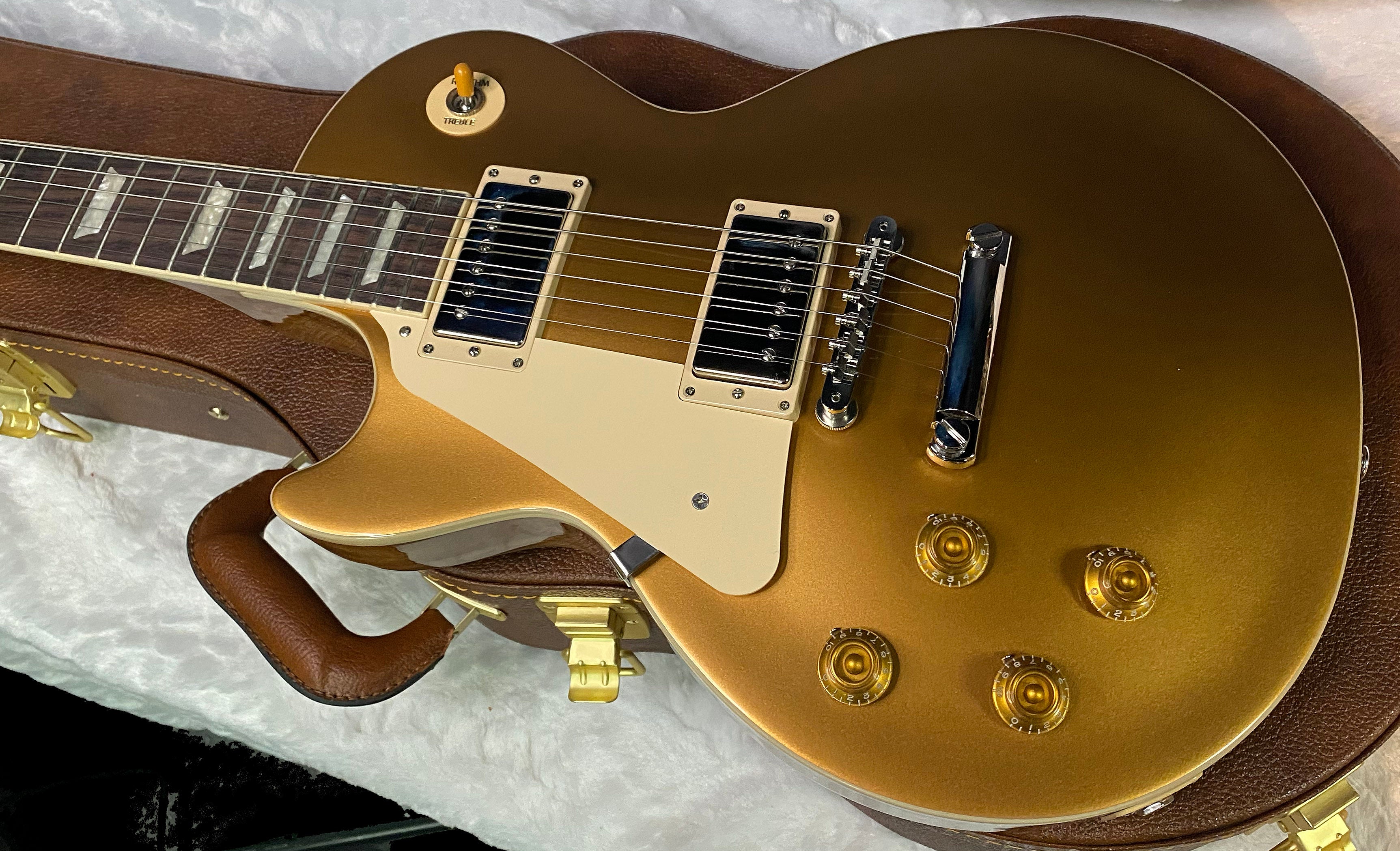 NEW ! Gibson Les Paul 50's Standard Gold Top - Left Handed - Authorized Dealer - Only 9.2 lbs - G07175