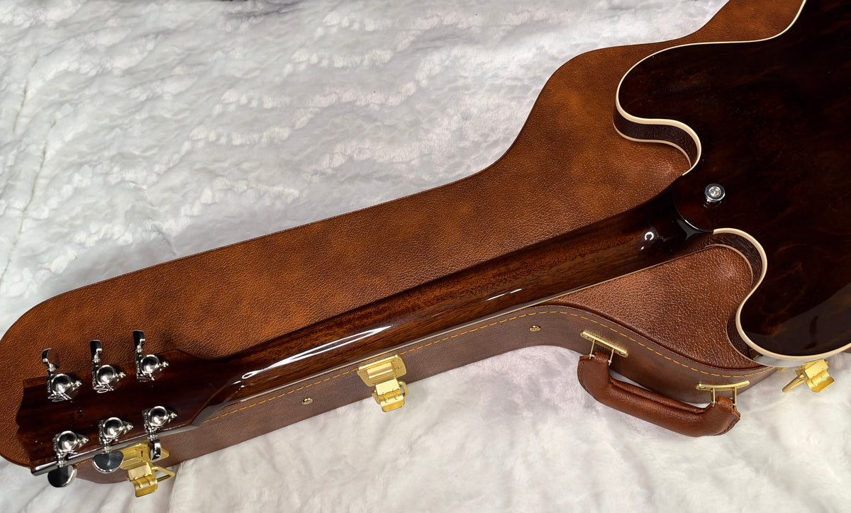 NEW ! Gibson ES-335 60s Semi-hollowbody Electric Guitar - Dark Walnut - Authorized Dealer - 7.8 lbs - G07996