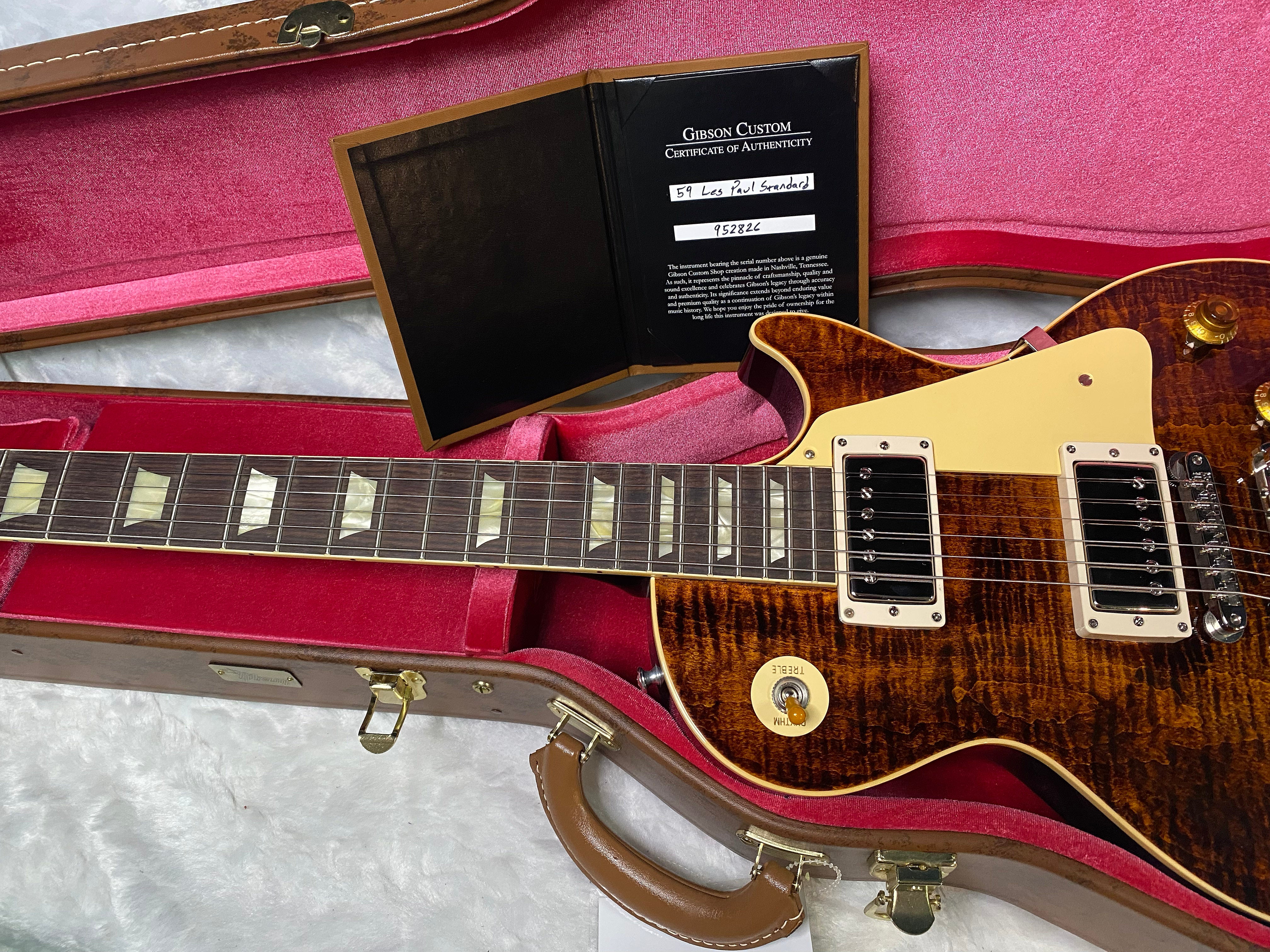 NEW ! Gibson Custom Shop 1959 Les Paul - Warm Amber Gloss Finish - Hand Picked AAAA Flamed Maple Top - One Off! Super RARE! Authorized Dealer - Only 8.5 lbs - G07182