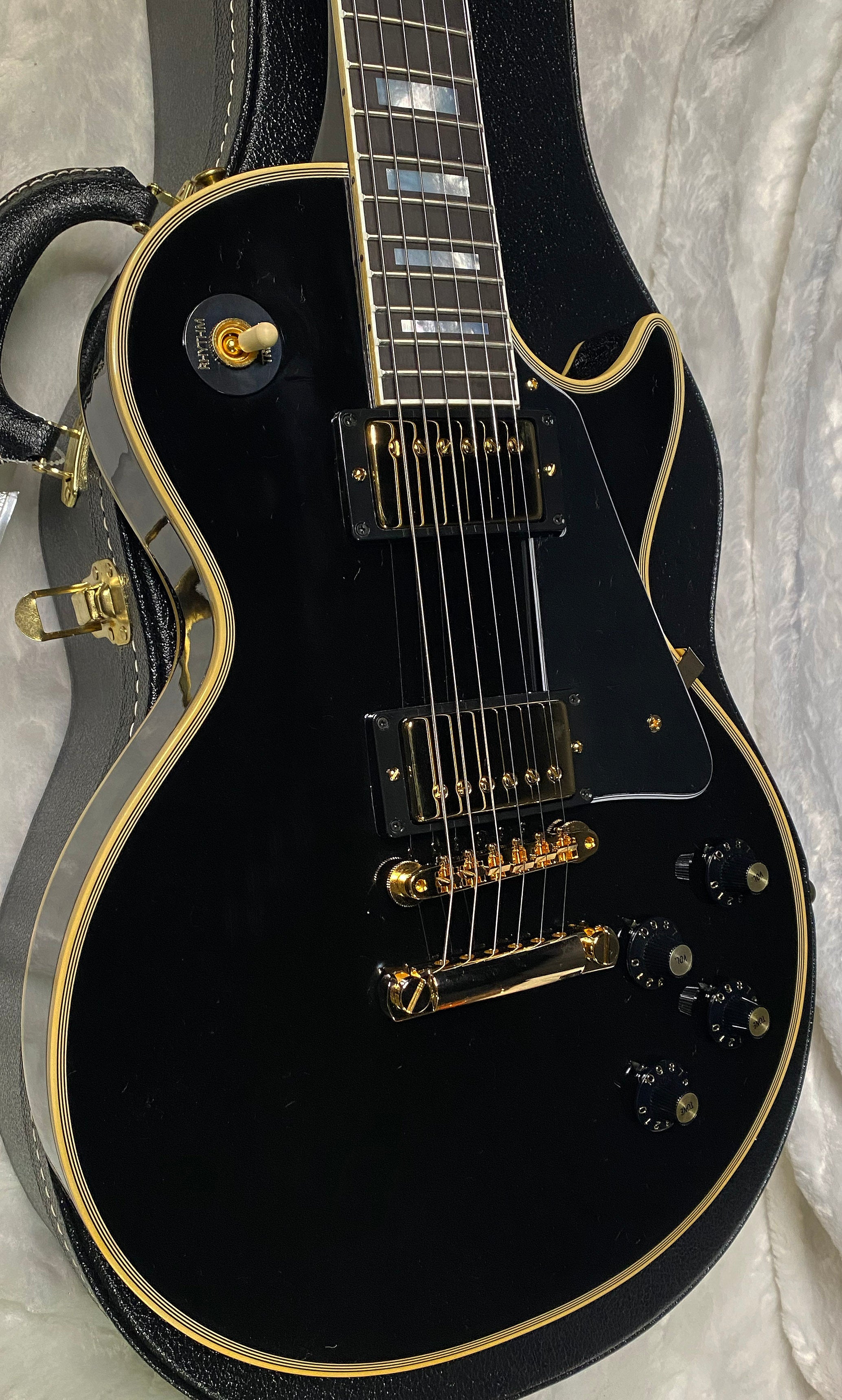 NEW! Gibson Custom Shop '68 Les Paul Custom Reissue - Gloss Ebony - Authorized Dealer - 9.3 lbs - G06603
