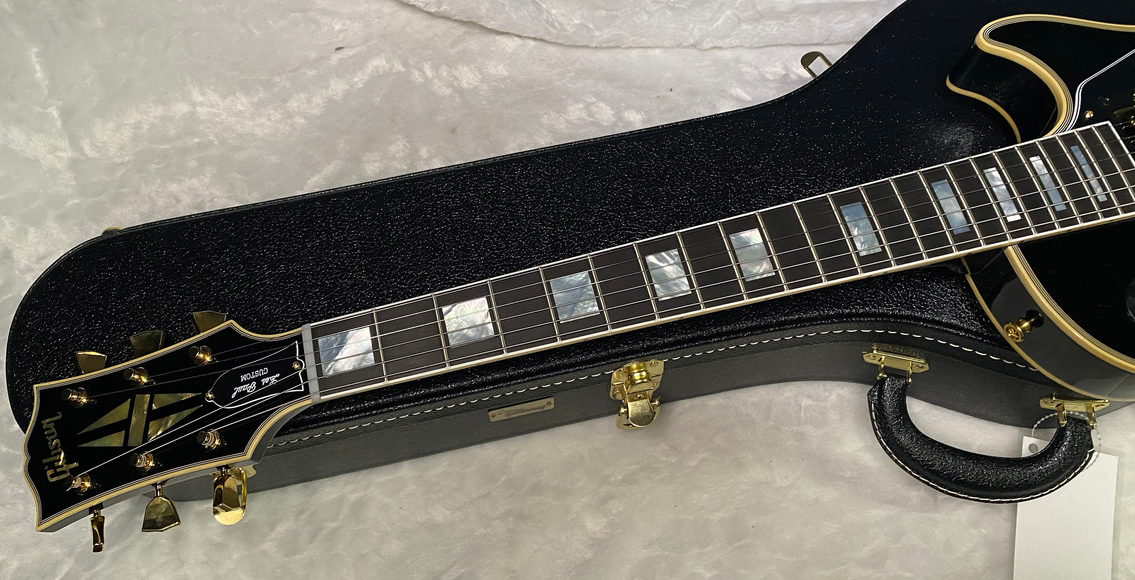 NEW! Gibson Custom Shop '68 Les Paul Custom Reissue - Gloss Ebony - Authorized Dealer - 9.3 lbs - G06603