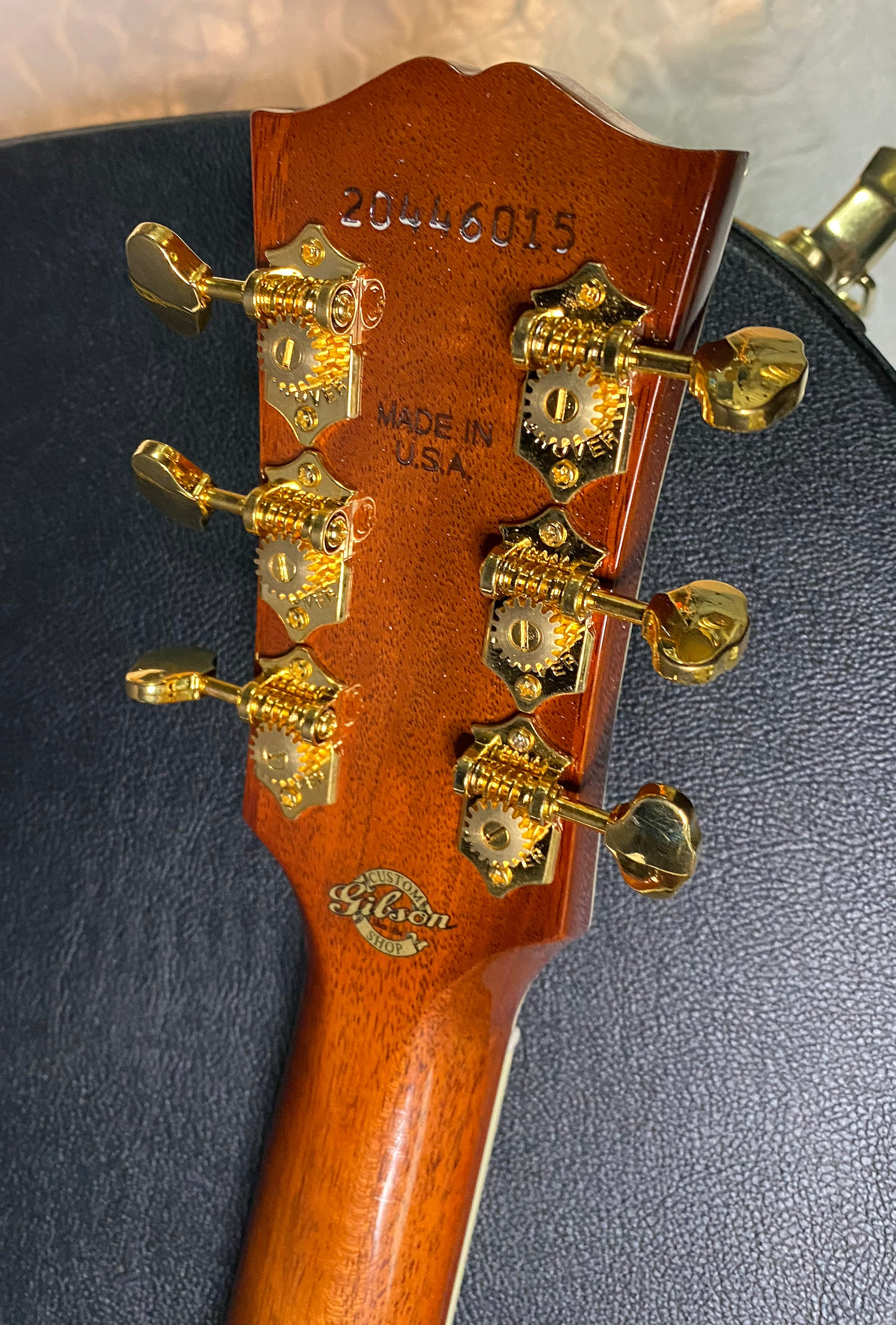 NEW! Gibson Acoustic J-45 Anniversary Limited Edition Acoustic-Electric Guitar - Custom Shop - Cremona Burst - 4.35lbs - Authorized Dealer - G07199