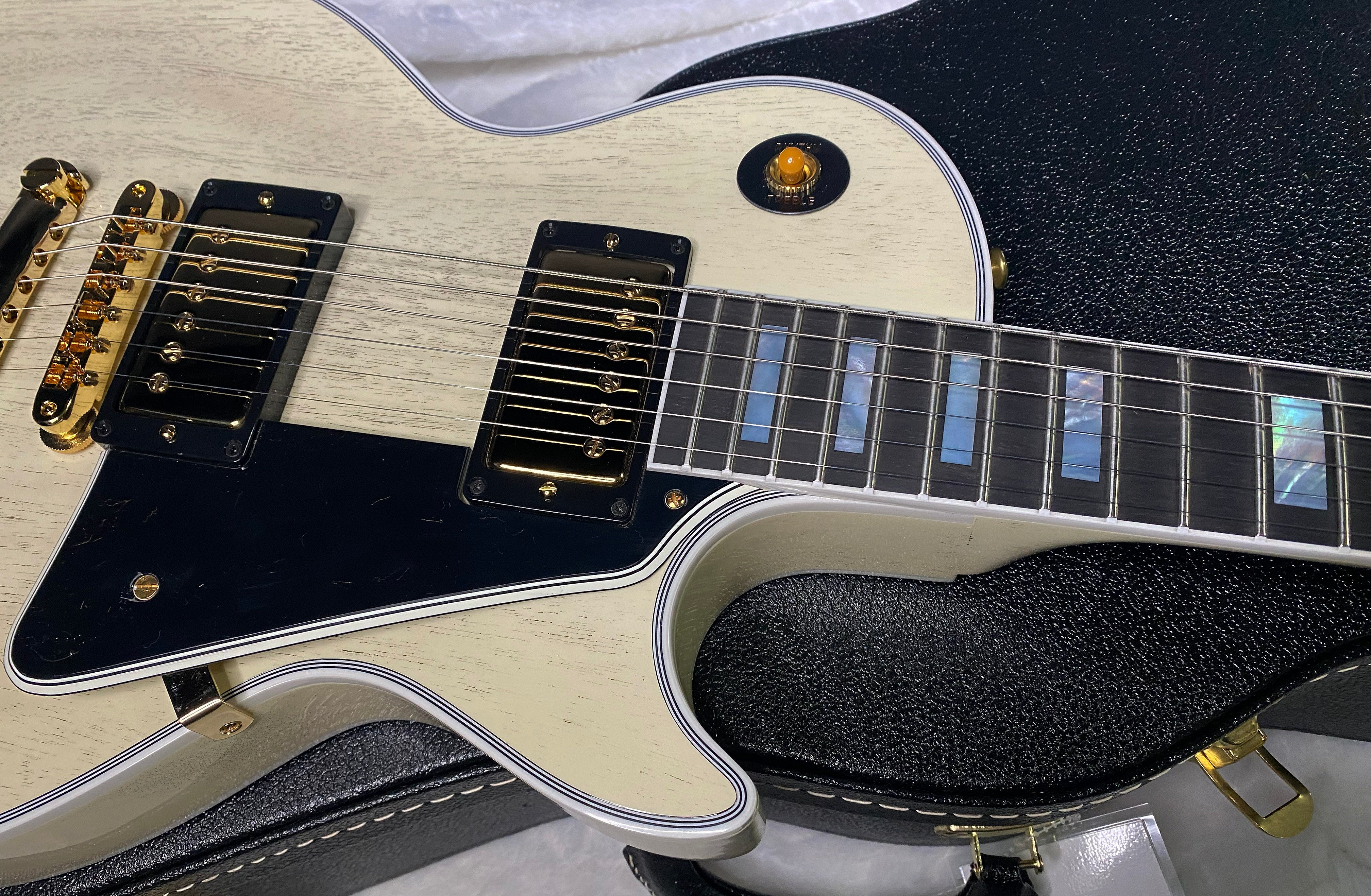 NEW! Gibson Les Paul Custom 1957 Reissue VOS - Custom Ordered in TV White - Custom Shop - ONLY 8.8 lbs - Authorized Dealer - G06610