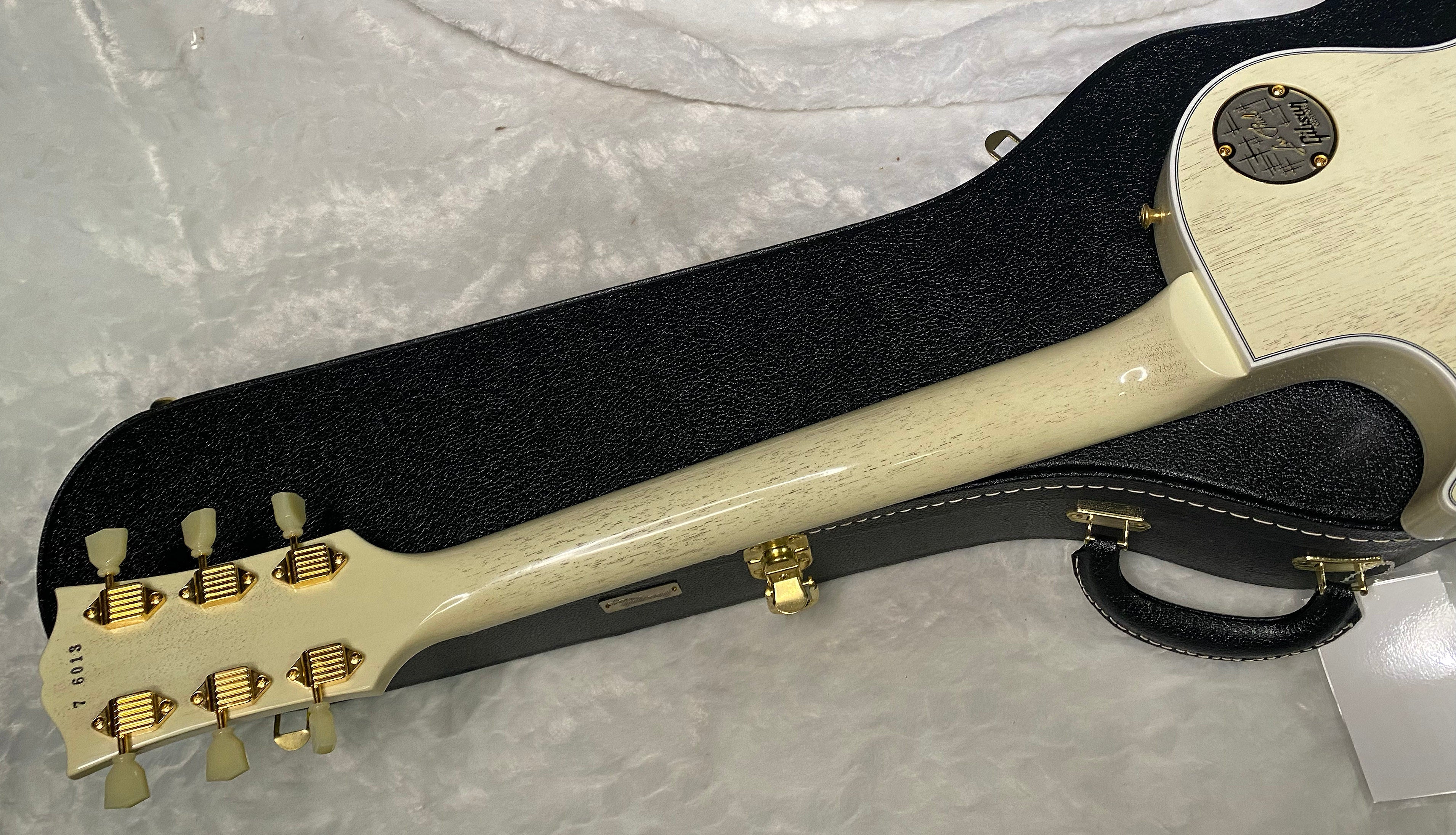 NEW! Gibson Les Paul Custom 1957 Reissue VOS - Custom Ordered in TV White - Custom Shop - ONLY 8.8 lbs - Authorized Dealer - G06610